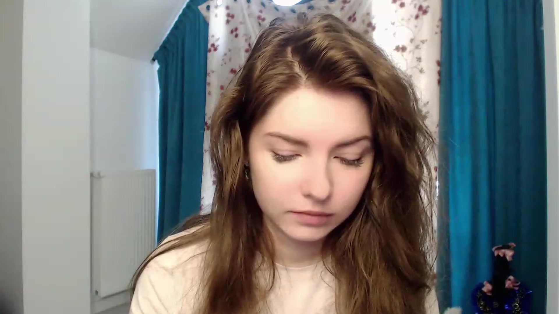 Gallery image thumbnail from Miriam_Mills's myfreecams stream on, 03/23/2023, 09:34 image 12 of 20