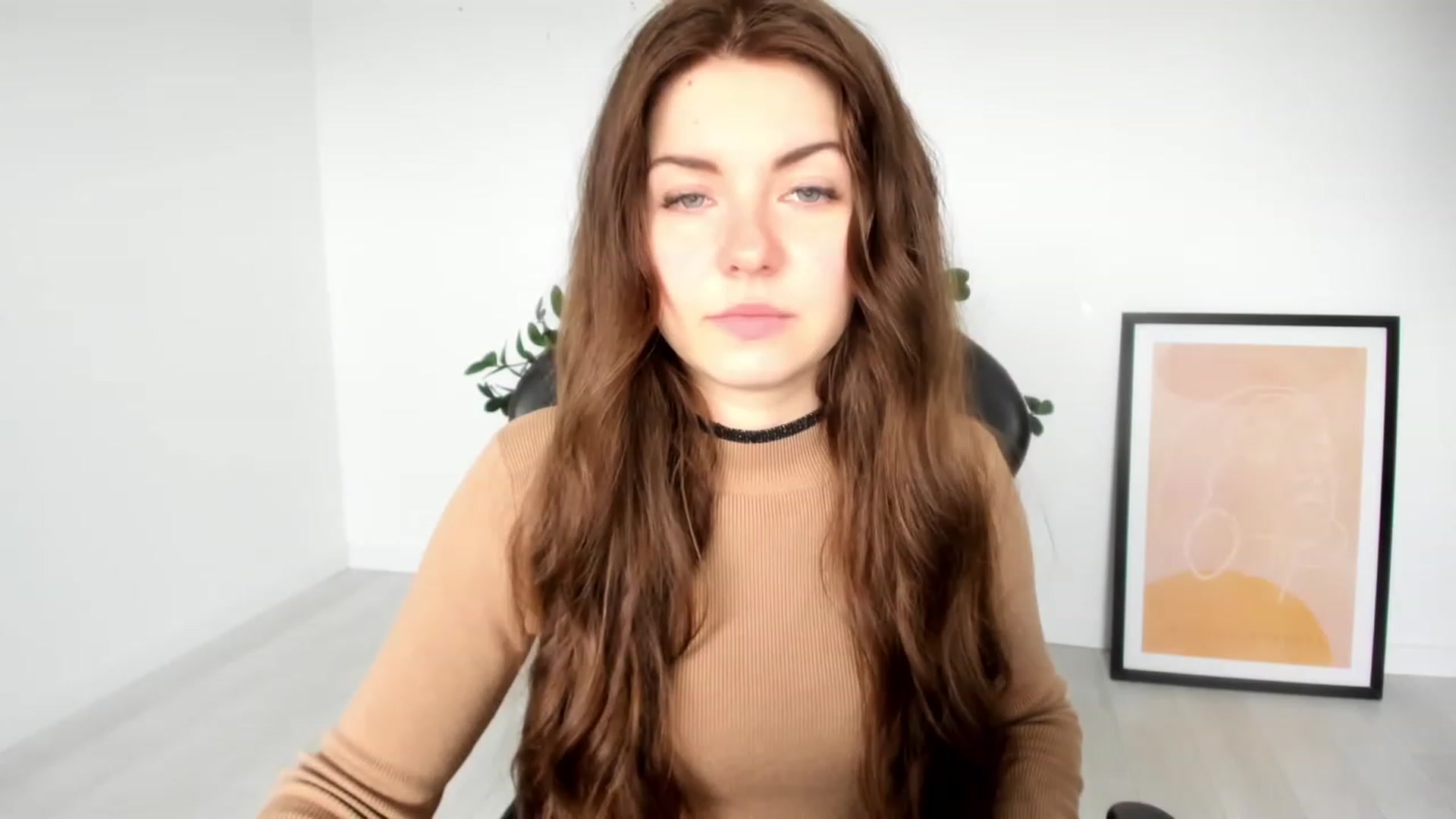 Gallery image thumbnail from Miriam_Mills's myfreecams stream on, 03/27/2023, 08:40 image 8 of 20