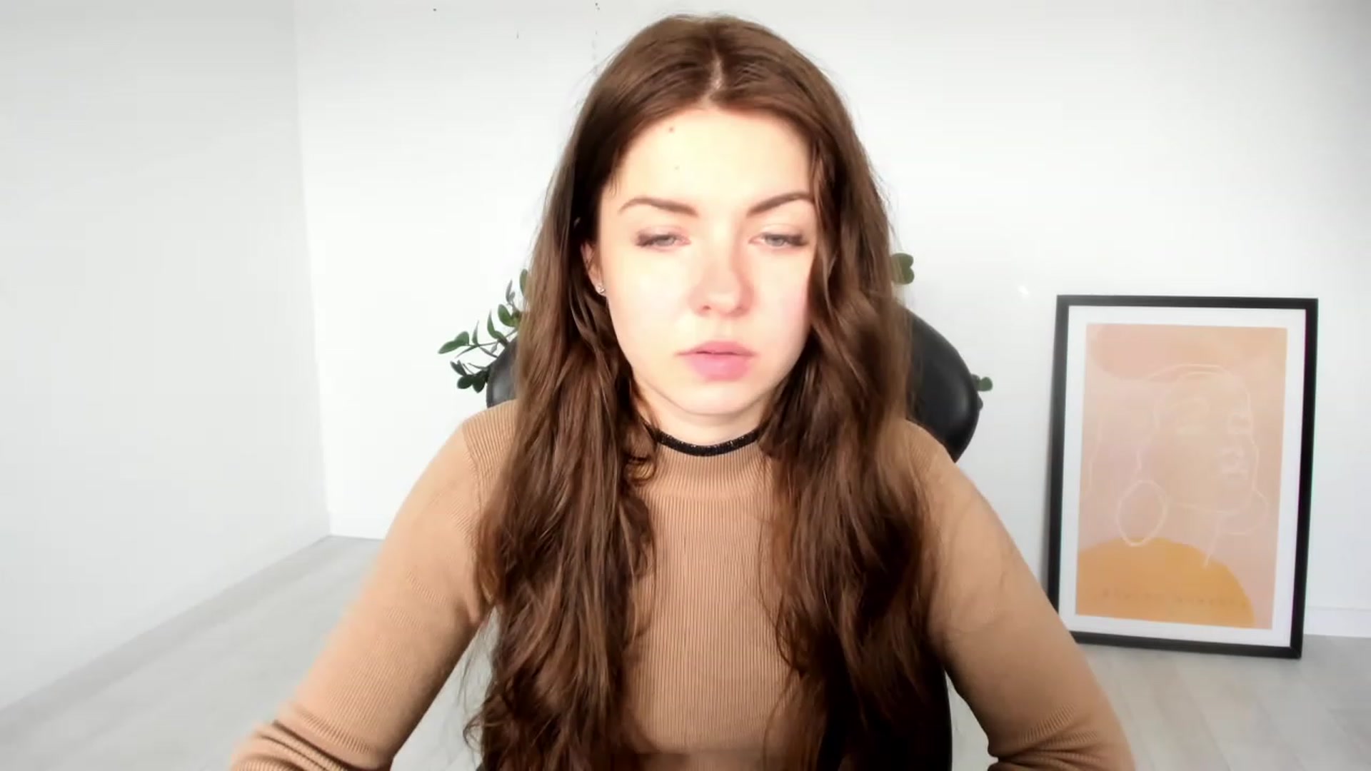 Gallery image thumbnail from Miriam_Mills's myfreecams stream on, 03/27/2023, 08:40 image 15 of 20