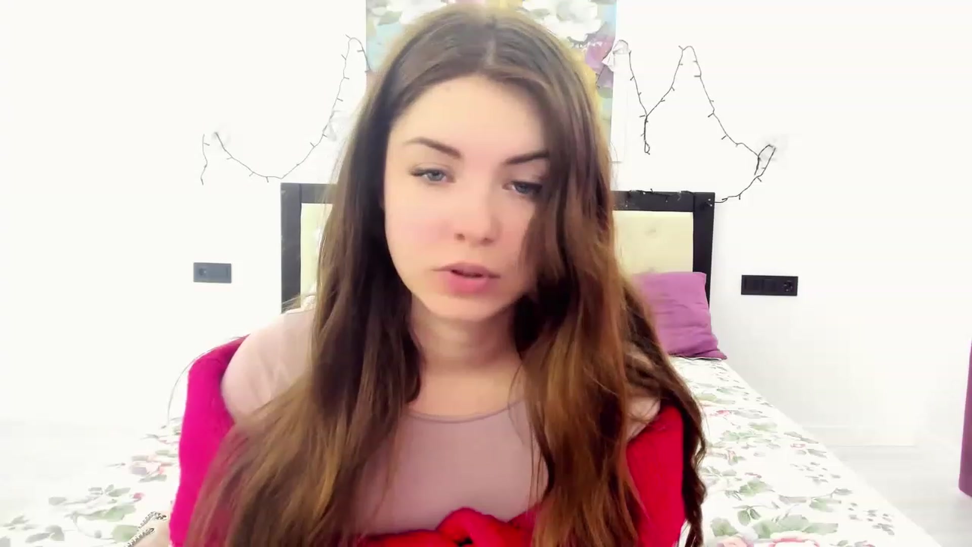 Gallery image thumbnail from Miriam_Mills's myfreecams stream on, 03/28/2023, 09:10 image 3 of 20