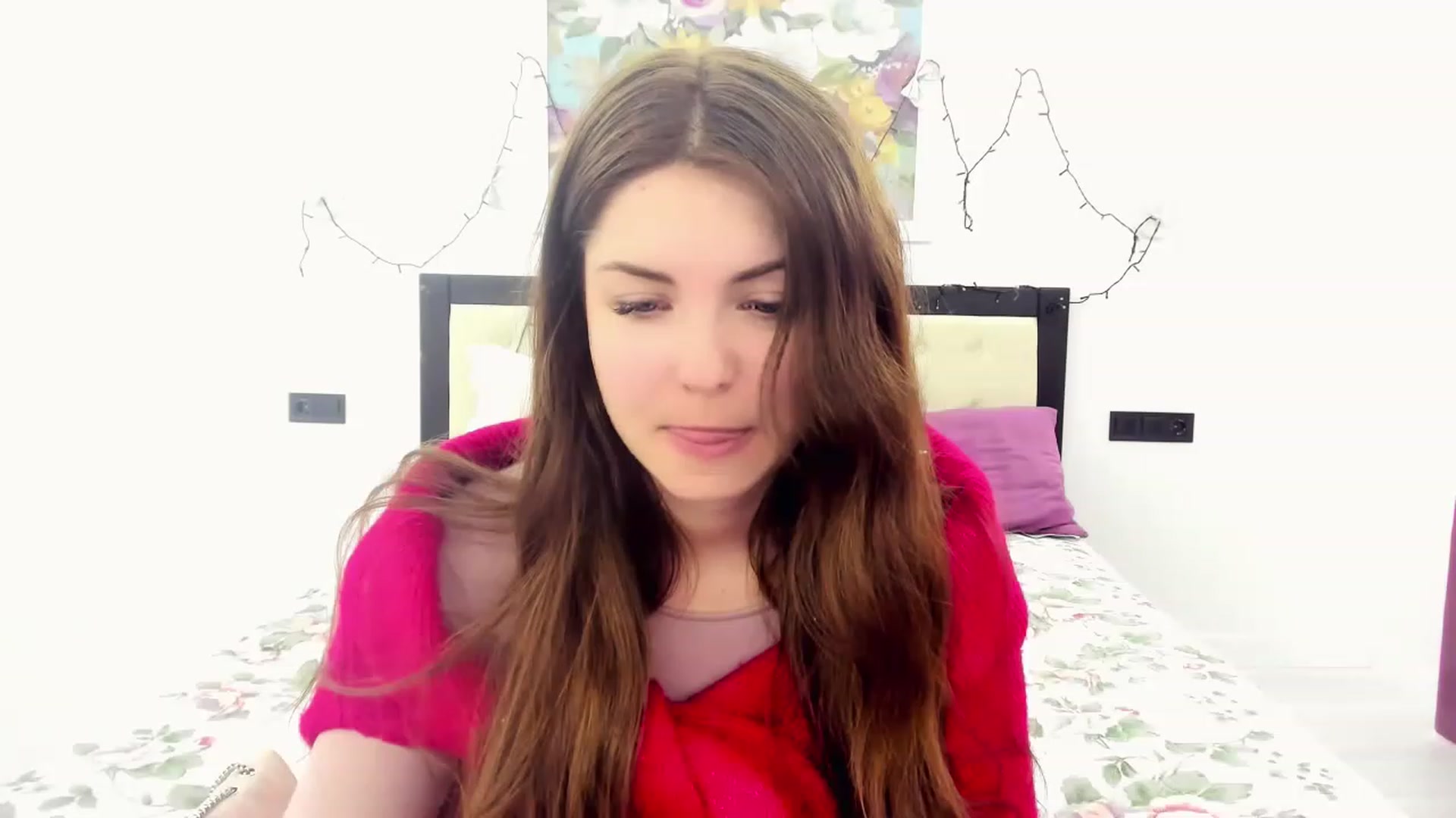 Gallery image thumbnail from Miriam_Mills's myfreecams stream on, 03/28/2023, 09:10 image 10 of 20