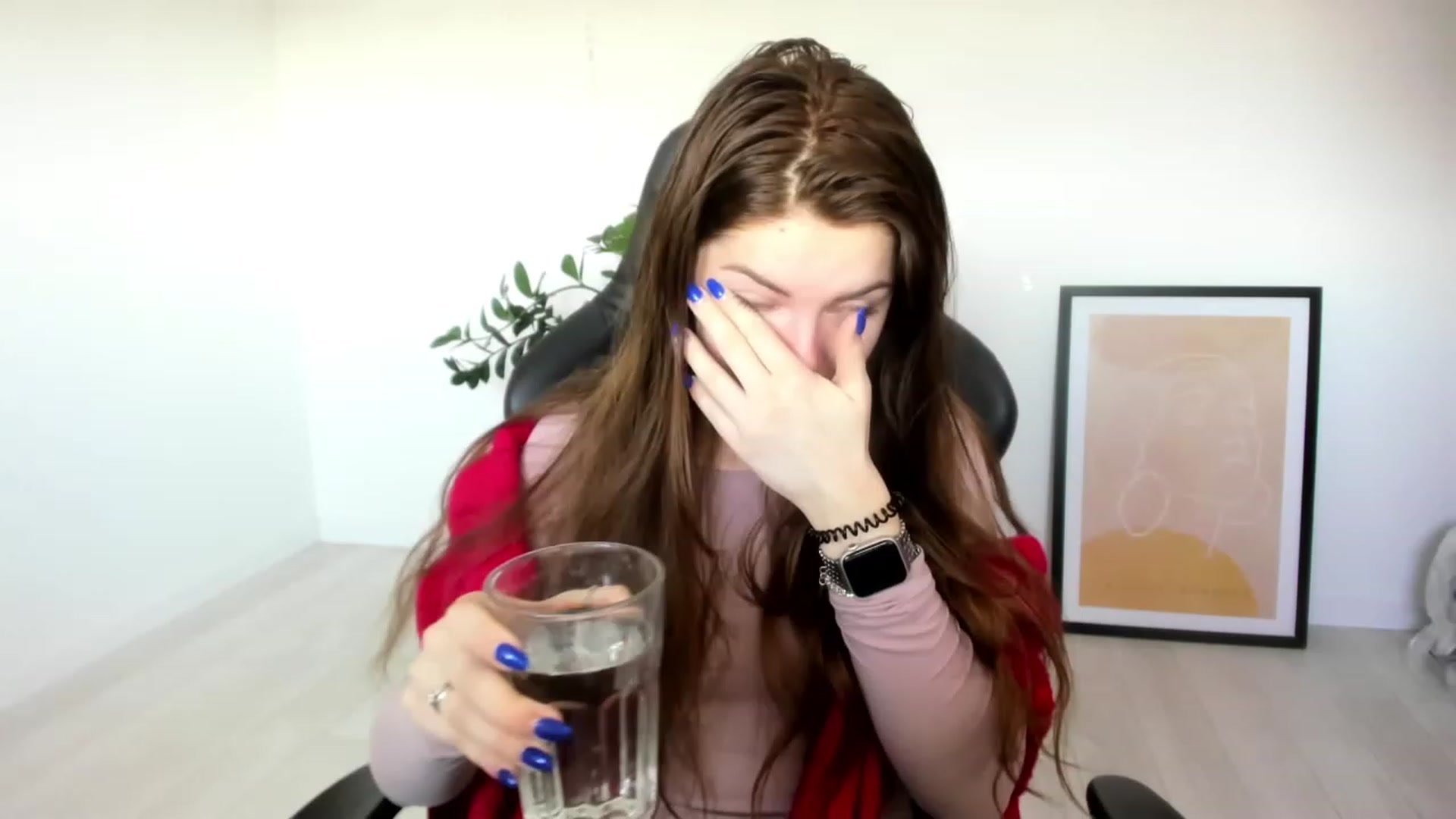 Gallery image thumbnail from Miriam_Mills's myfreecams stream on, 03/30/2023, 09:28 image 16 of 20
