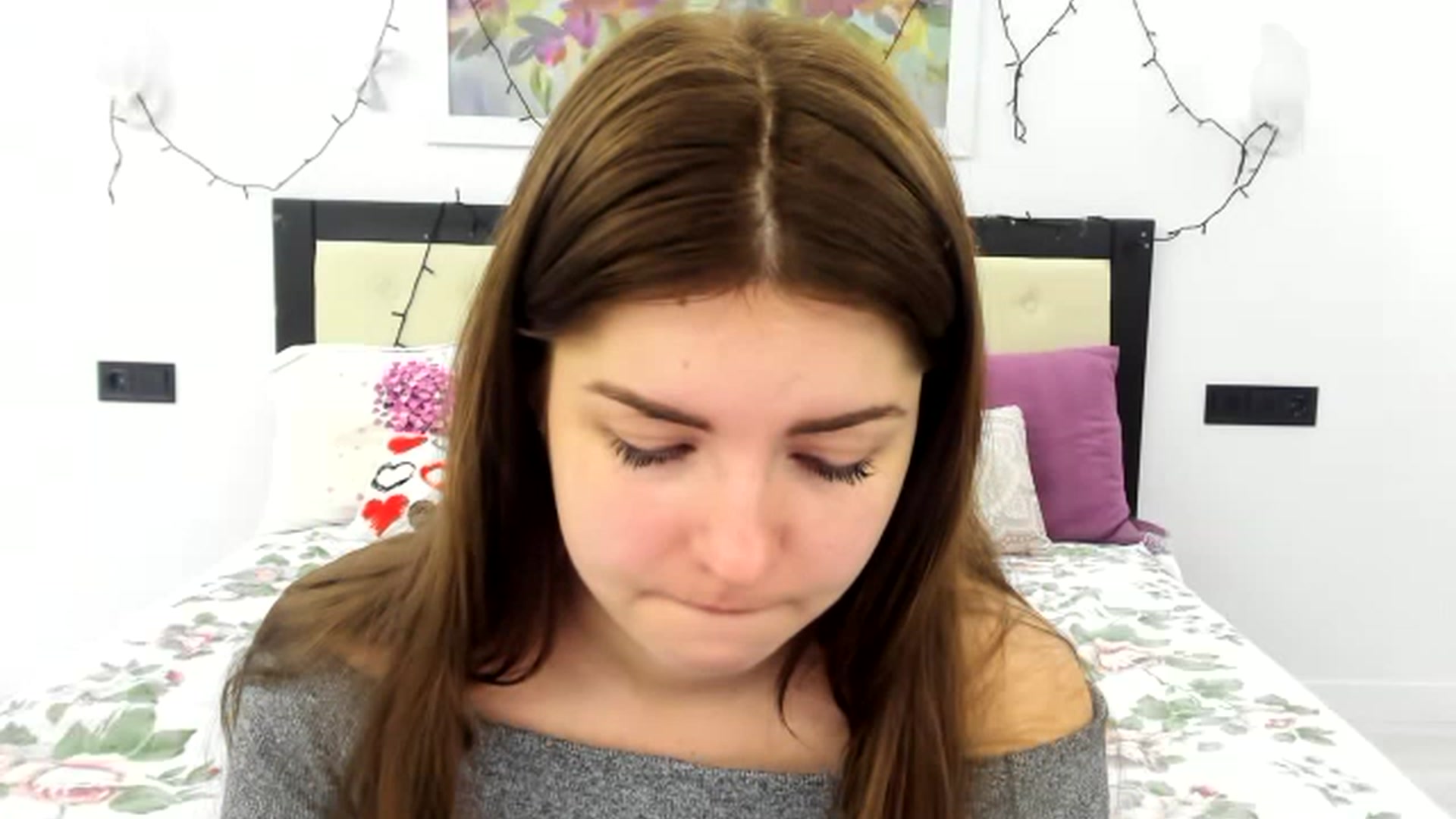 Gallery image thumbnail from Miriam_Mills's myfreecams stream on, 03/31/2023, 11:27 image 10 of 20