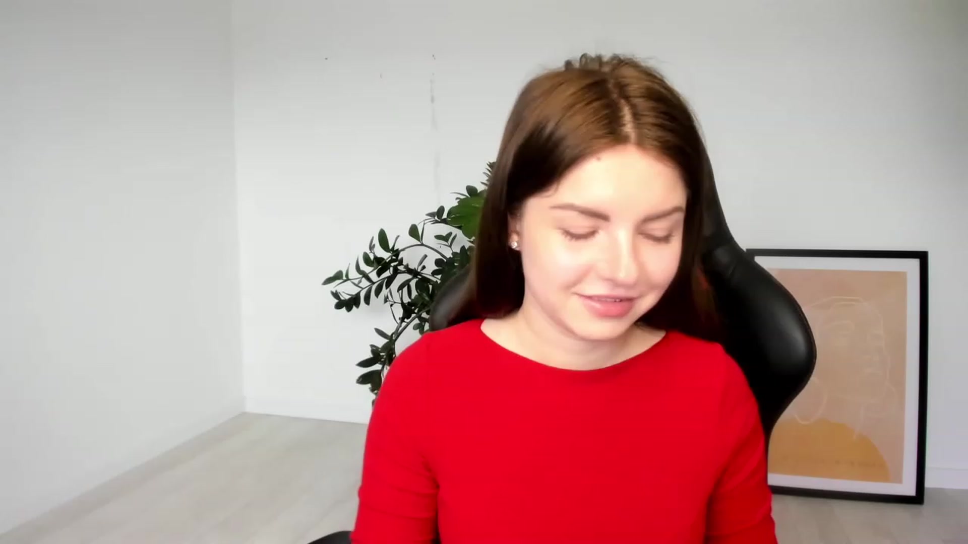 Gallery image thumbnail from Miriam_Mills's myfreecams stream on, 04/03/2023, 07:59 image 4 of 20