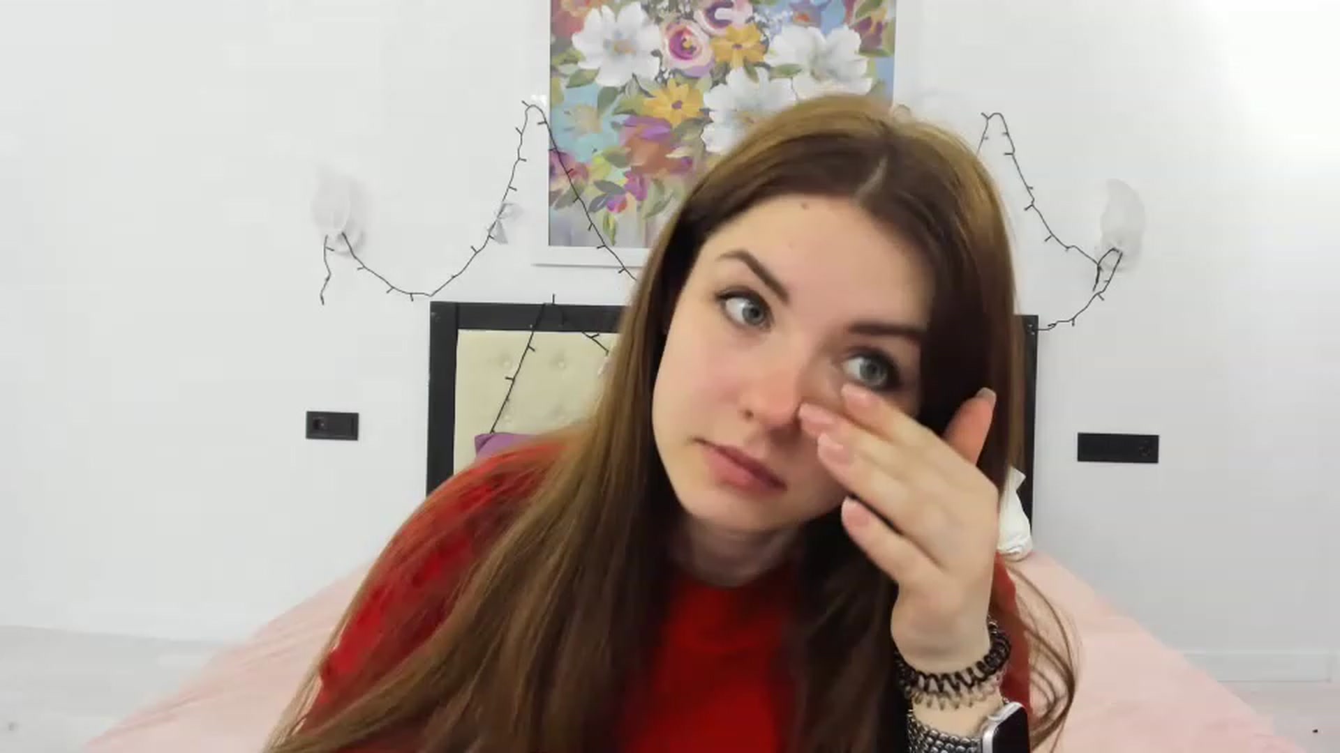 Gallery image thumbnail from Miriam_Mills's myfreecams stream on, 04/05/2023, 07:18 image 1 of 20