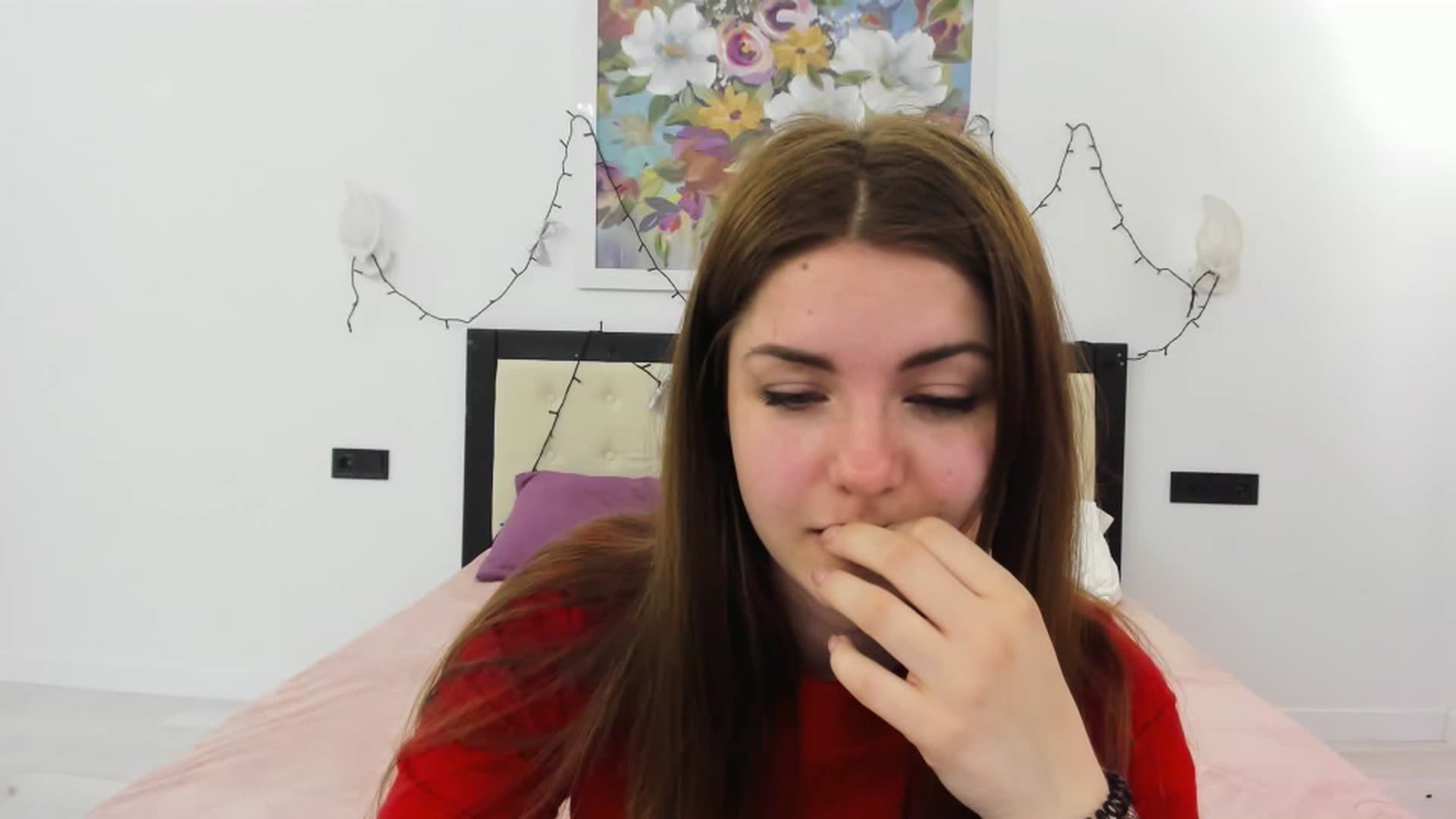 Gallery image thumbnail from Miriam_Mills's myfreecams stream on, 04/05/2023, 08:38 image 19 of 20