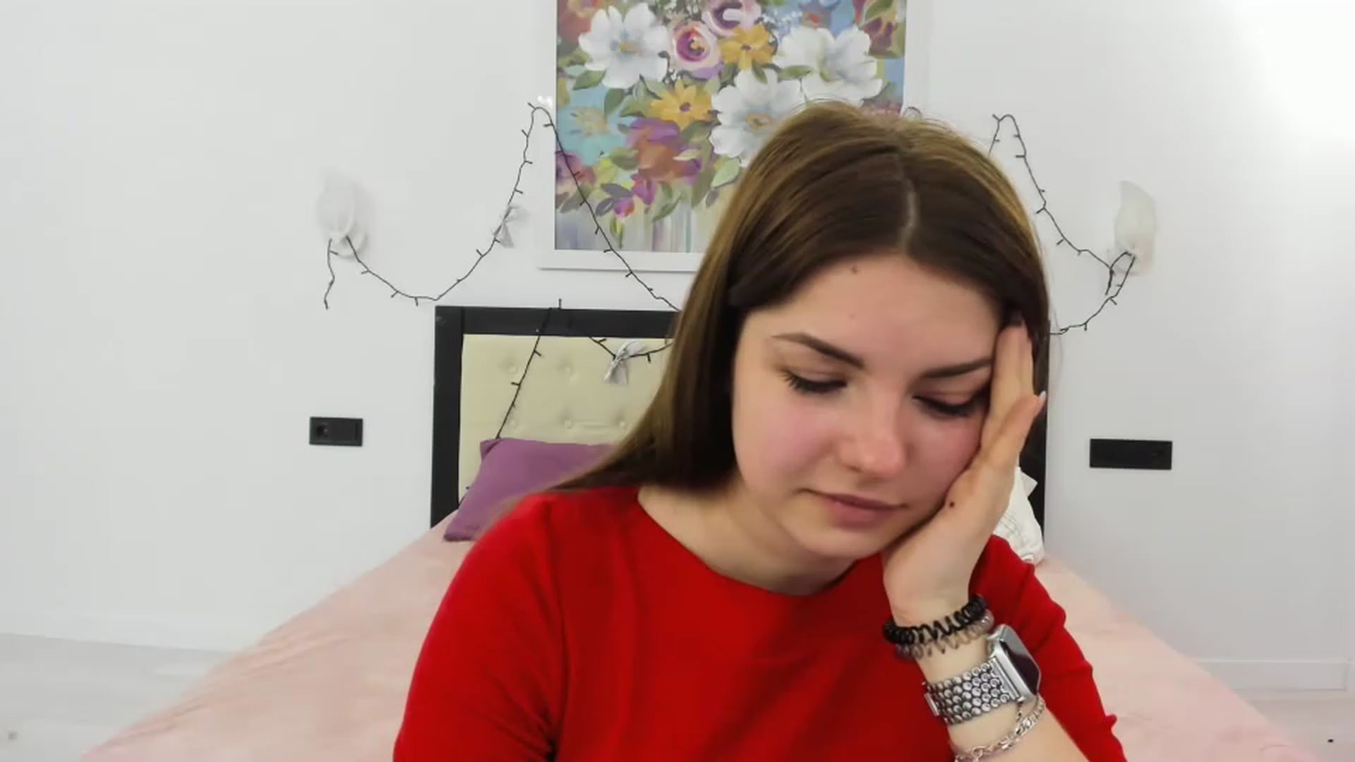 Gallery image thumbnail from Miriam_Mills's myfreecams stream on, 04/05/2023, 08:38 image 15 of 20
