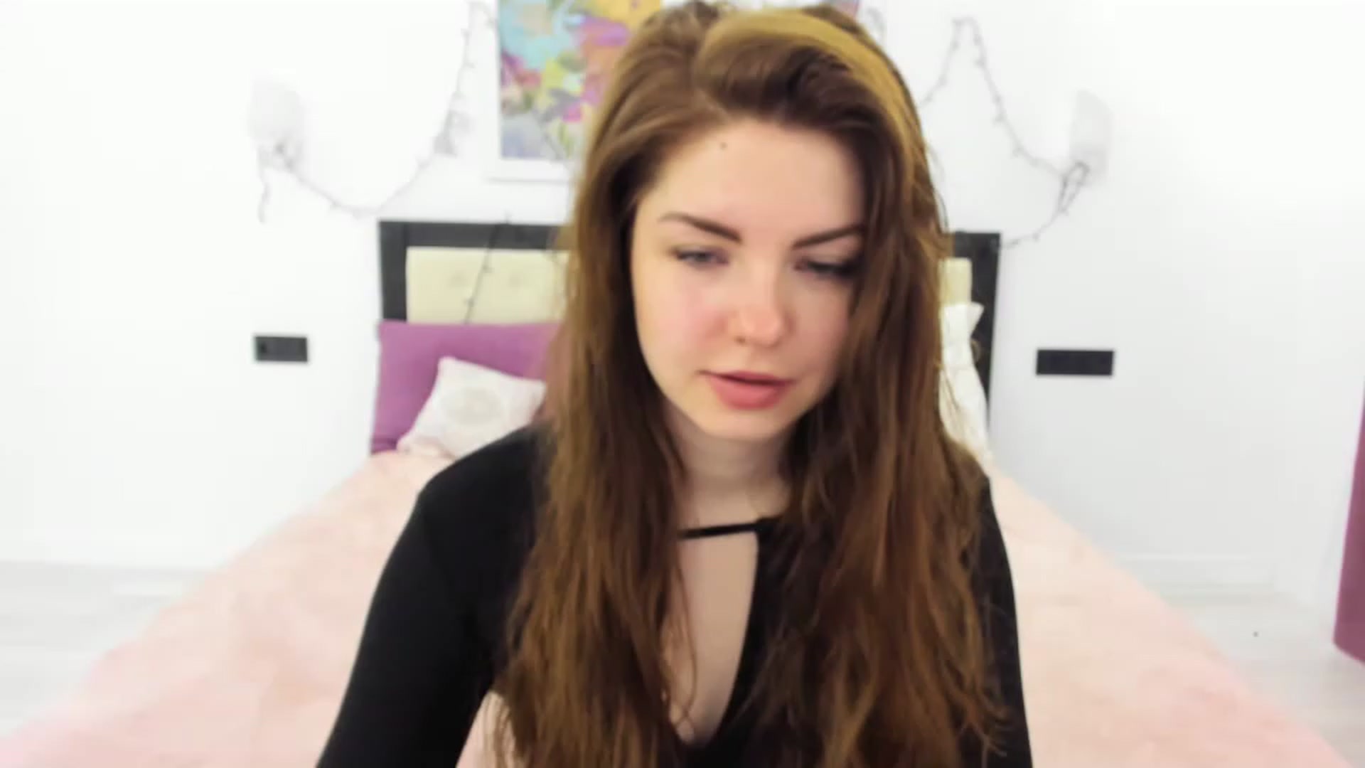 Gallery image thumbnail from Miriam_Mills's myfreecams stream on, 04/10/2023, 07:07 image 17 of 20