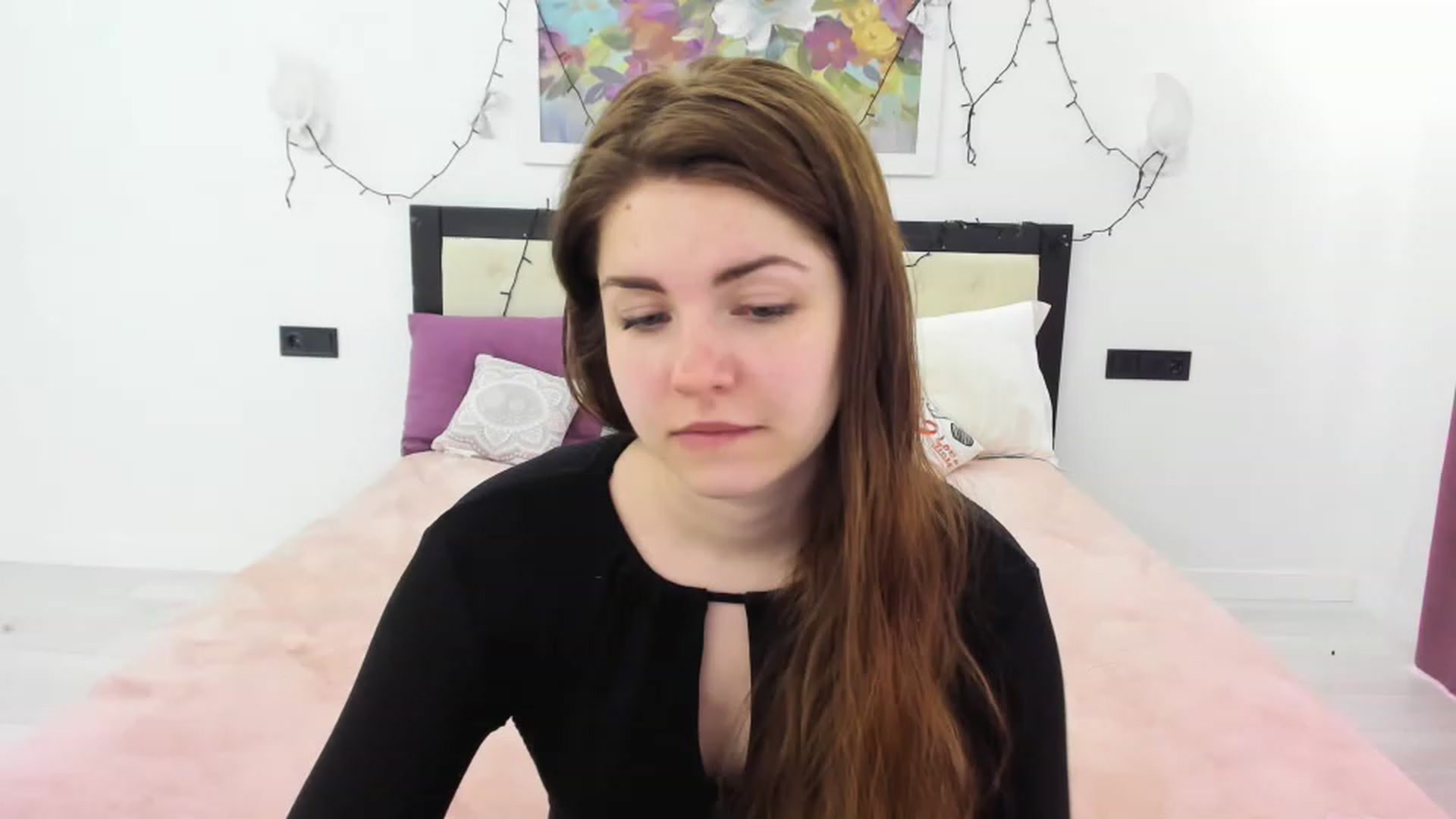 Gallery image thumbnail from Miriam_Mills's myfreecams stream on, 04/10/2023, 11:18 image 8 of 20