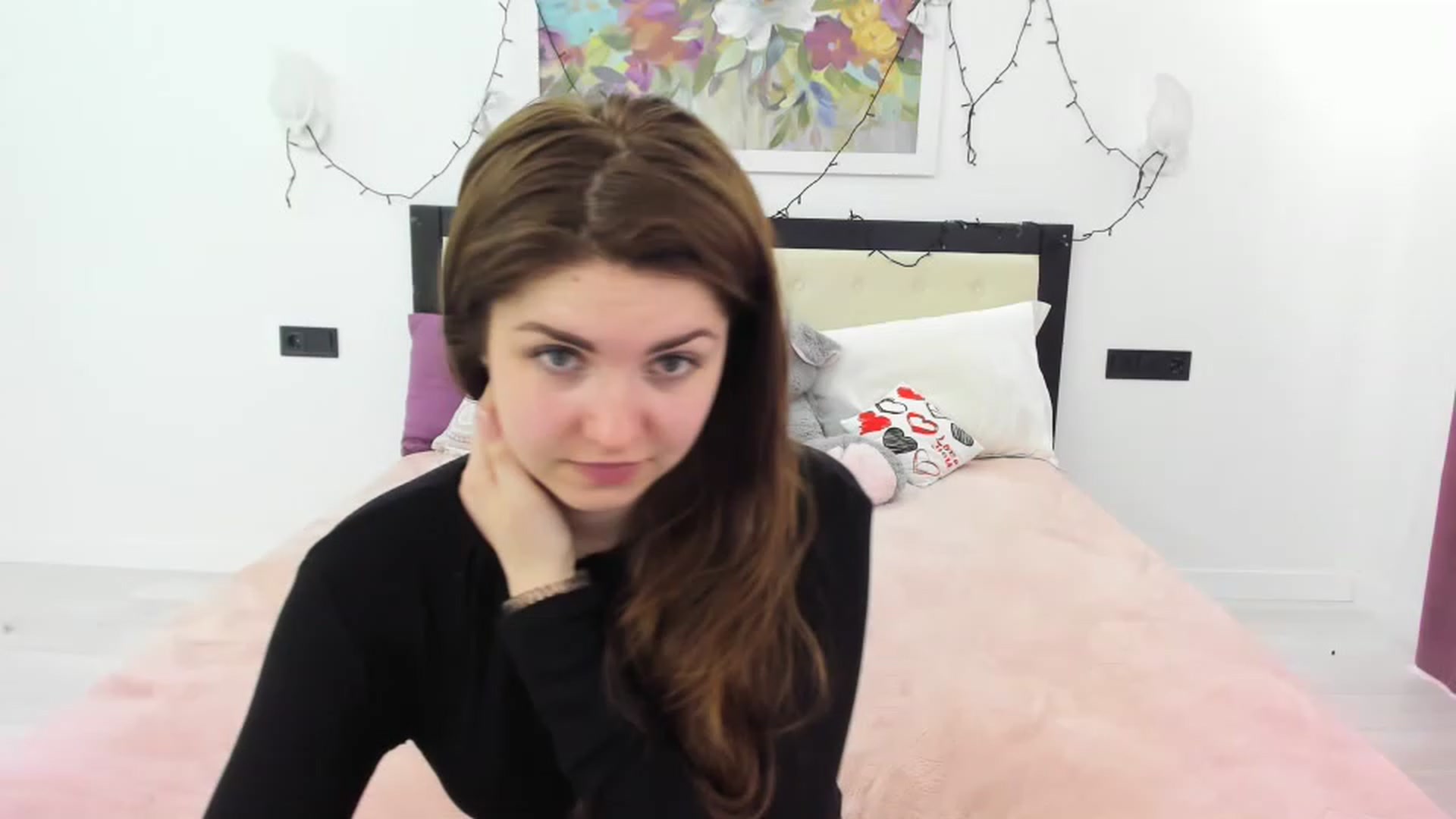 Gallery image thumbnail from Miriam_Mills's myfreecams stream on, 04/10/2023, 11:18 image 5 of 20