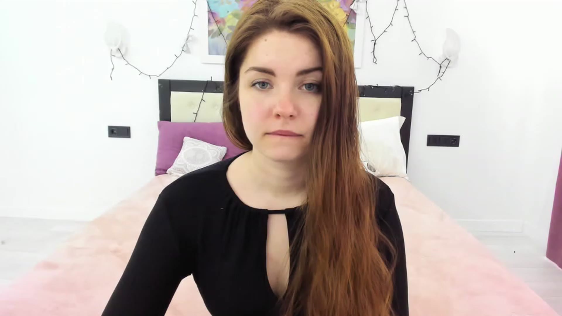 Gallery image thumbnail from Miriam_Mills's myfreecams stream on, 04/10/2023, 11:18 image 7 of 20