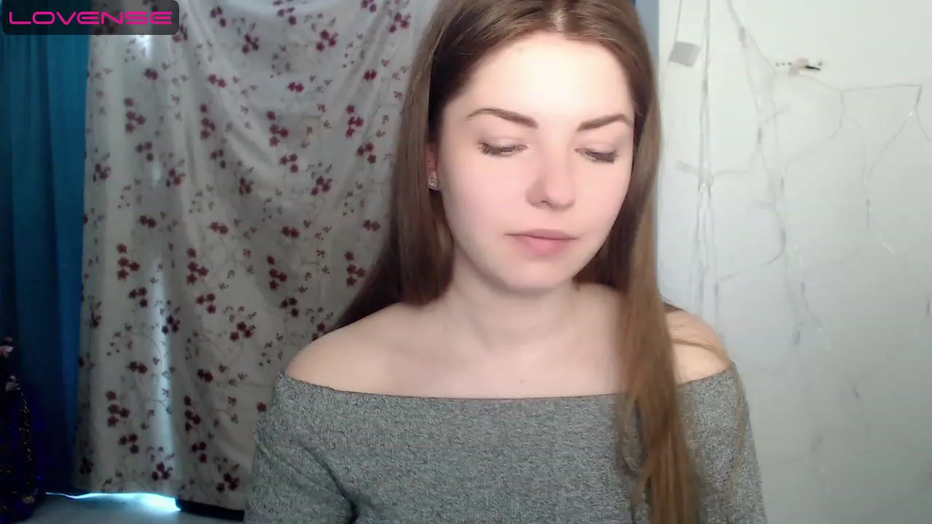 Gallery image thumbnail from Miriam_Mills's myfreecams stream on, 04/12/2023, 08:32 image 3 of 20