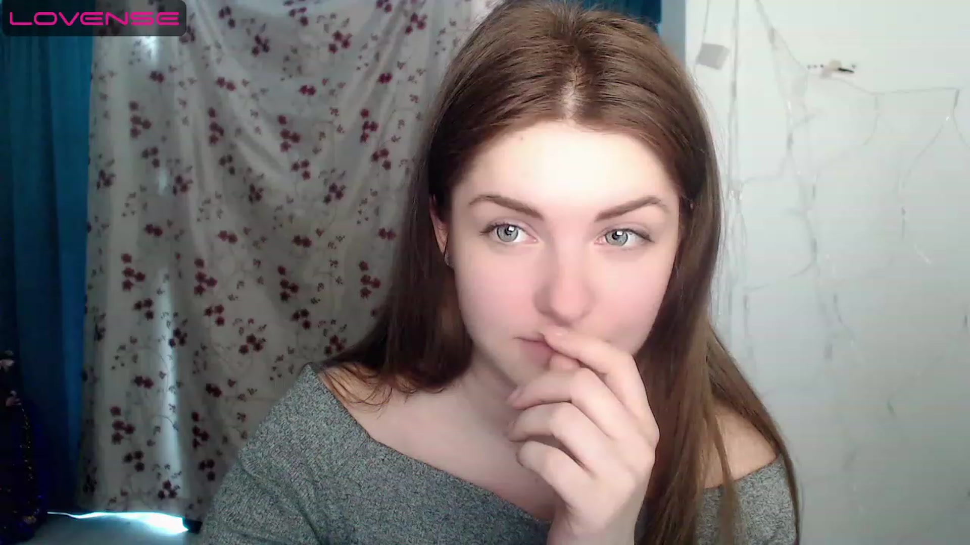 Gallery image thumbnail from Miriam_Mills's myfreecams stream on, 04/12/2023, 08:52 image 9 of 20
