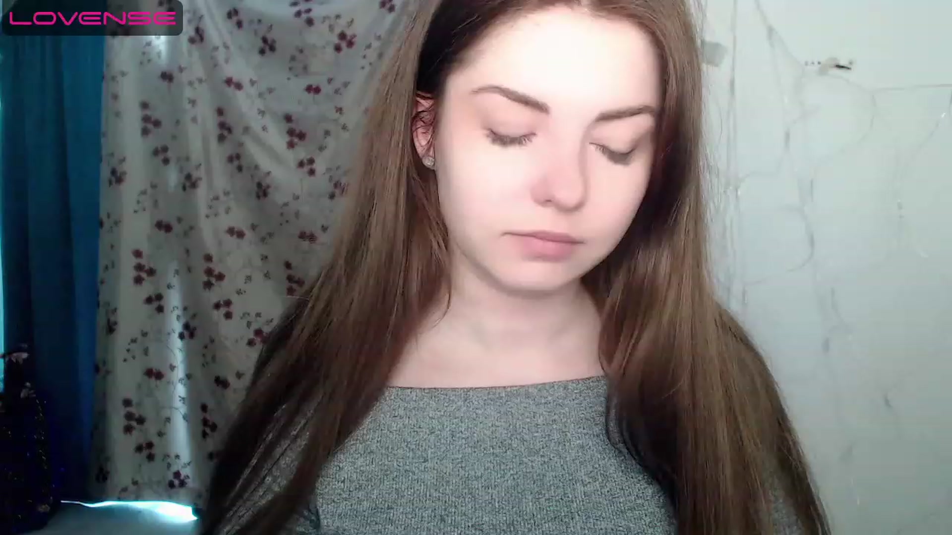 Gallery image thumbnail from Miriam_Mills's myfreecams stream on, 04/12/2023, 10:35 image 14 of 20