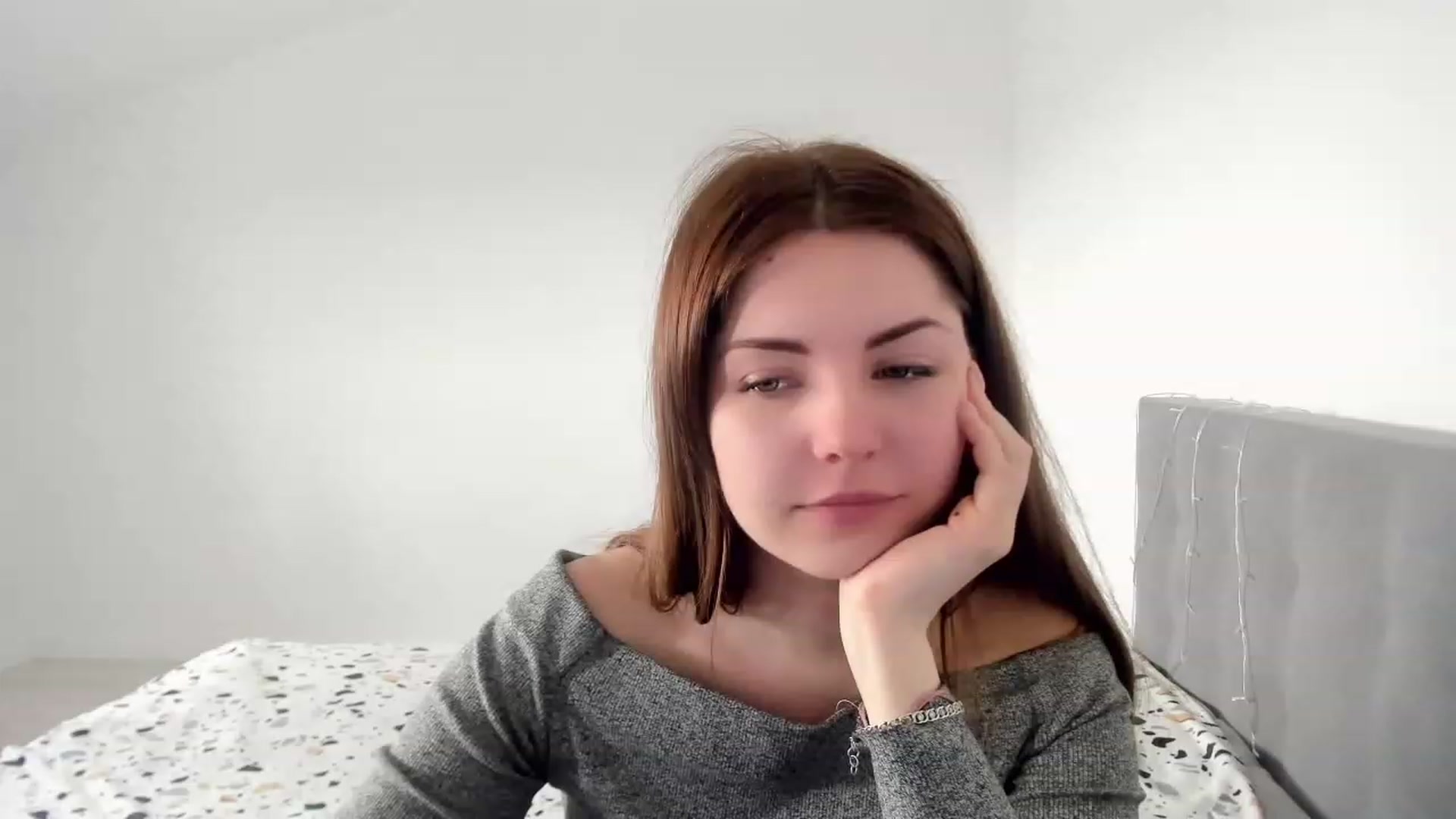 Gallery image thumbnail from Miriam_Mills's myfreecams stream on, 04/13/2023, 11:05 image 16 of 20
