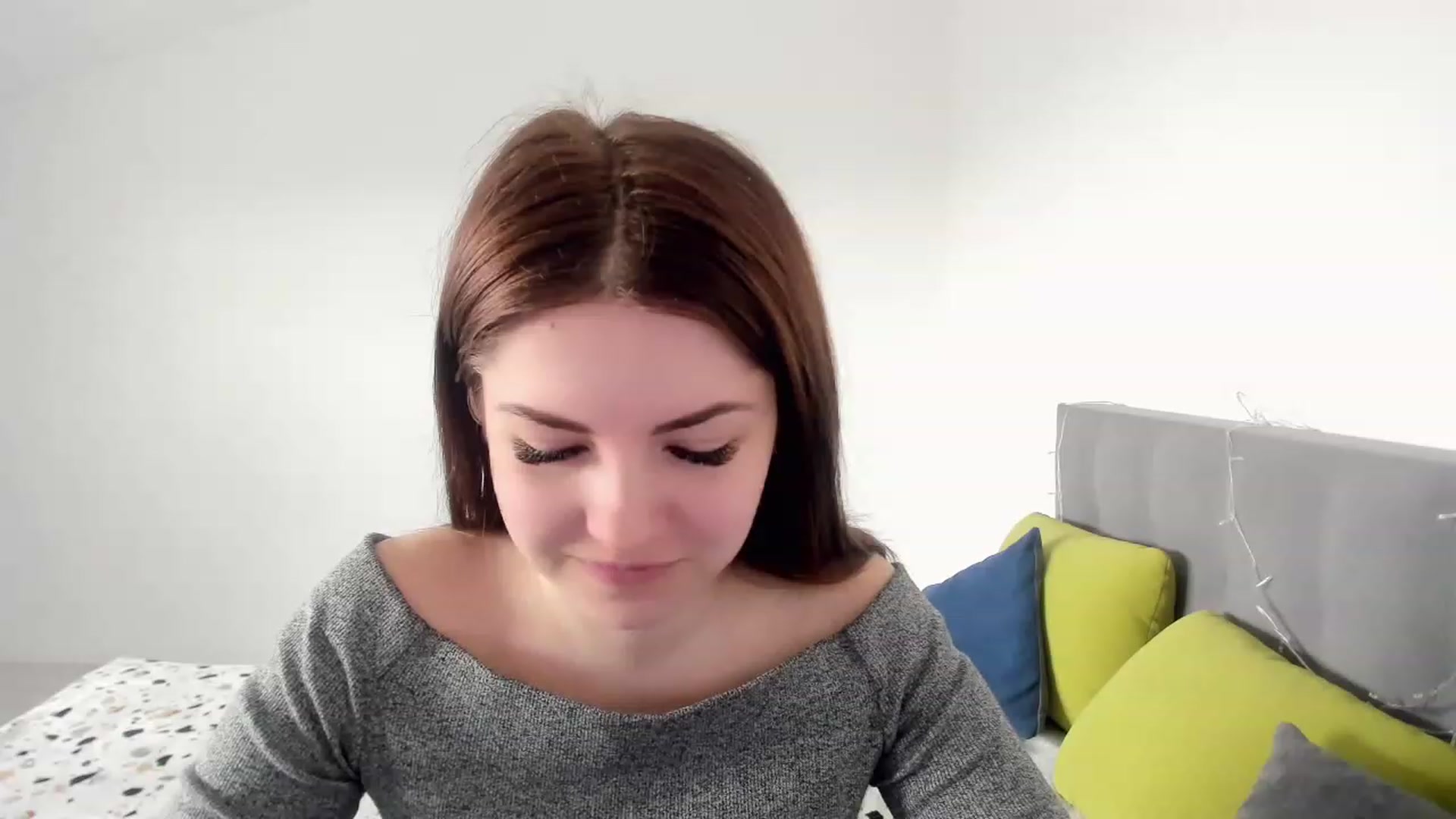 Gallery image thumbnail from Miriam_Mills's myfreecams stream on, 04/14/2023, 09:34 image 19 of 20