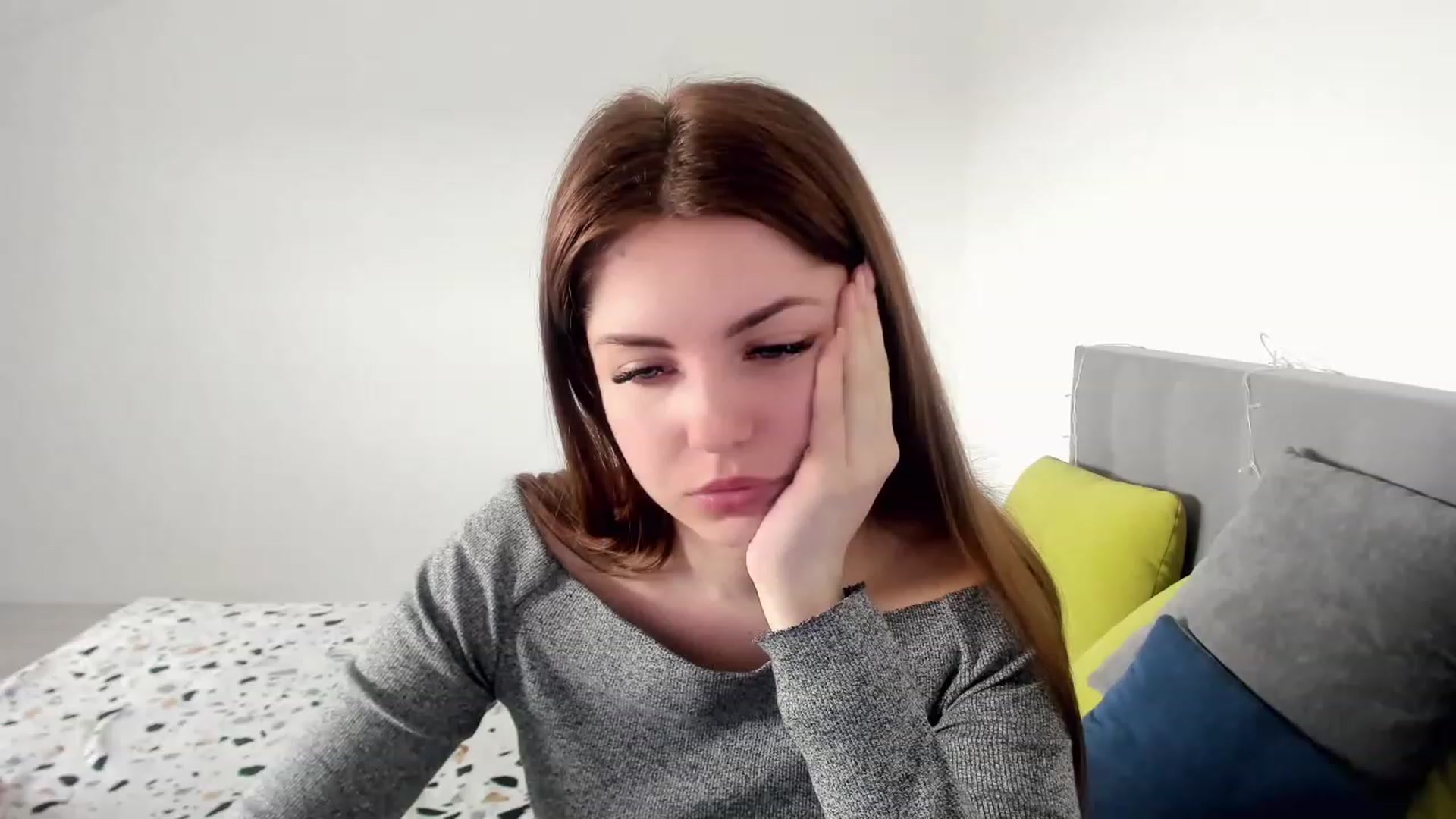 Gallery image thumbnail from Miriam_Mills's myfreecams stream on, 04/14/2023, 11:43 image 6 of 20