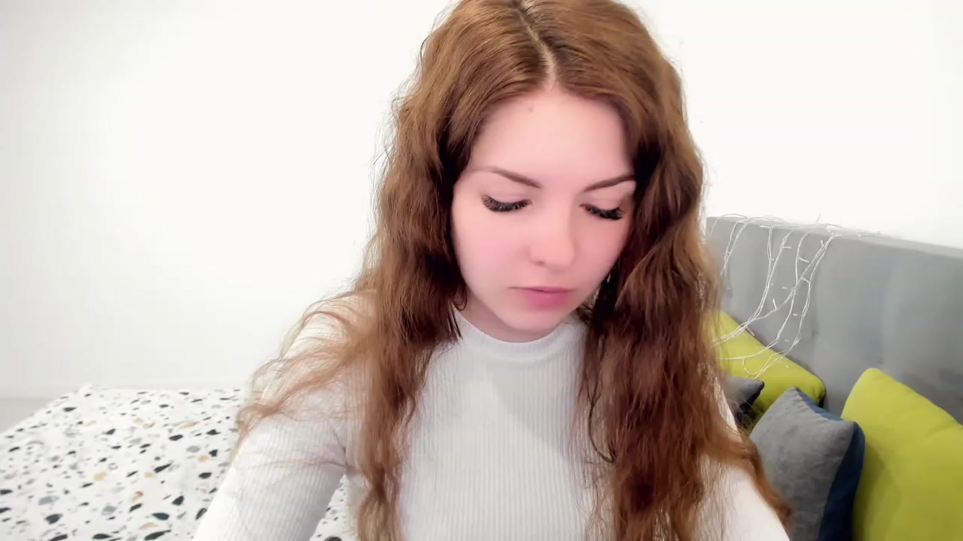 Gallery image thumbnail from Miriam_Mills's myfreecams stream on, 04/17/2023, 09:27 image 11 of 20