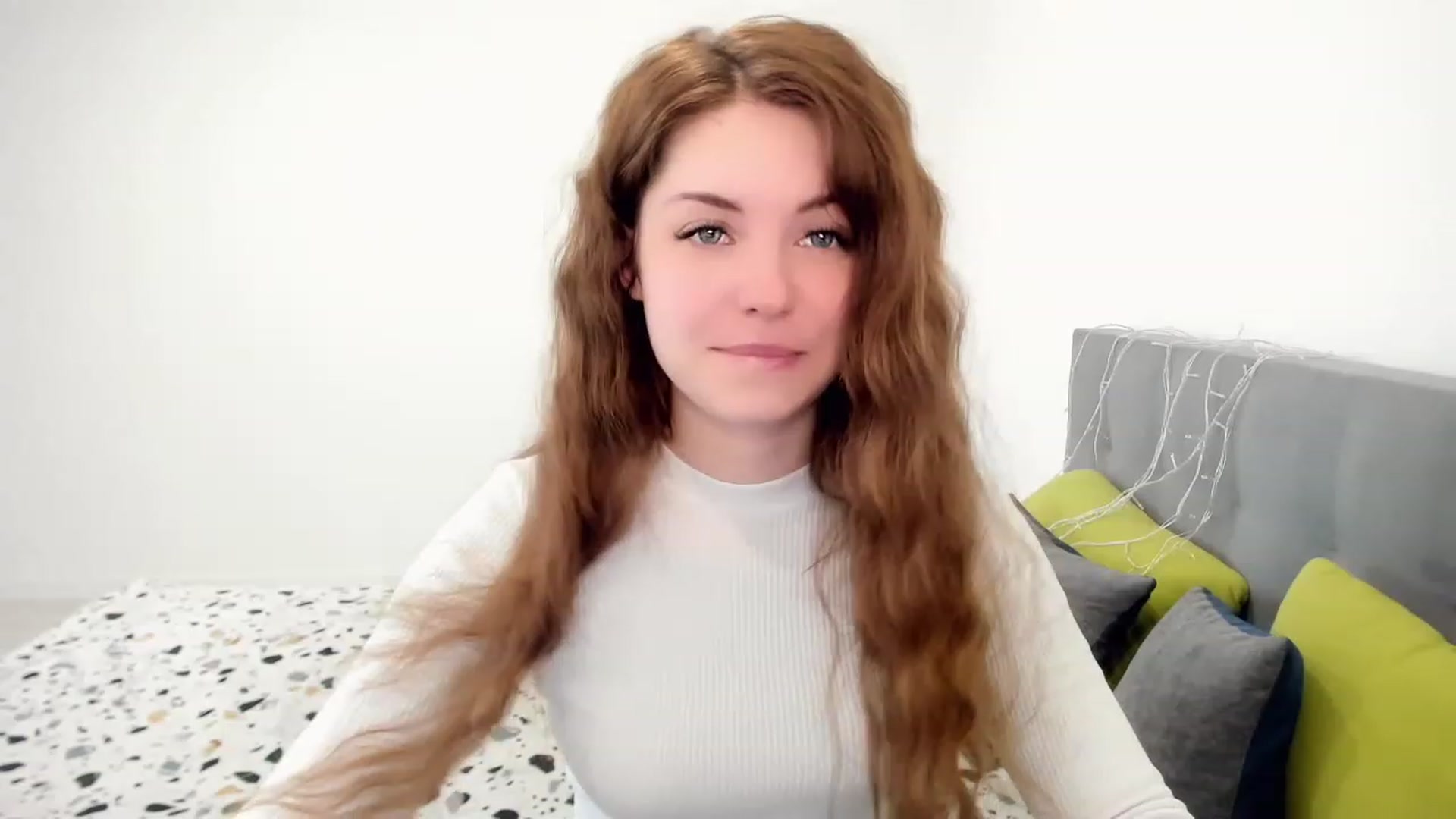Gallery image thumbnail from Miriam_Mills's myfreecams stream on, 04/17/2023, 09:27 image 7 of 20
