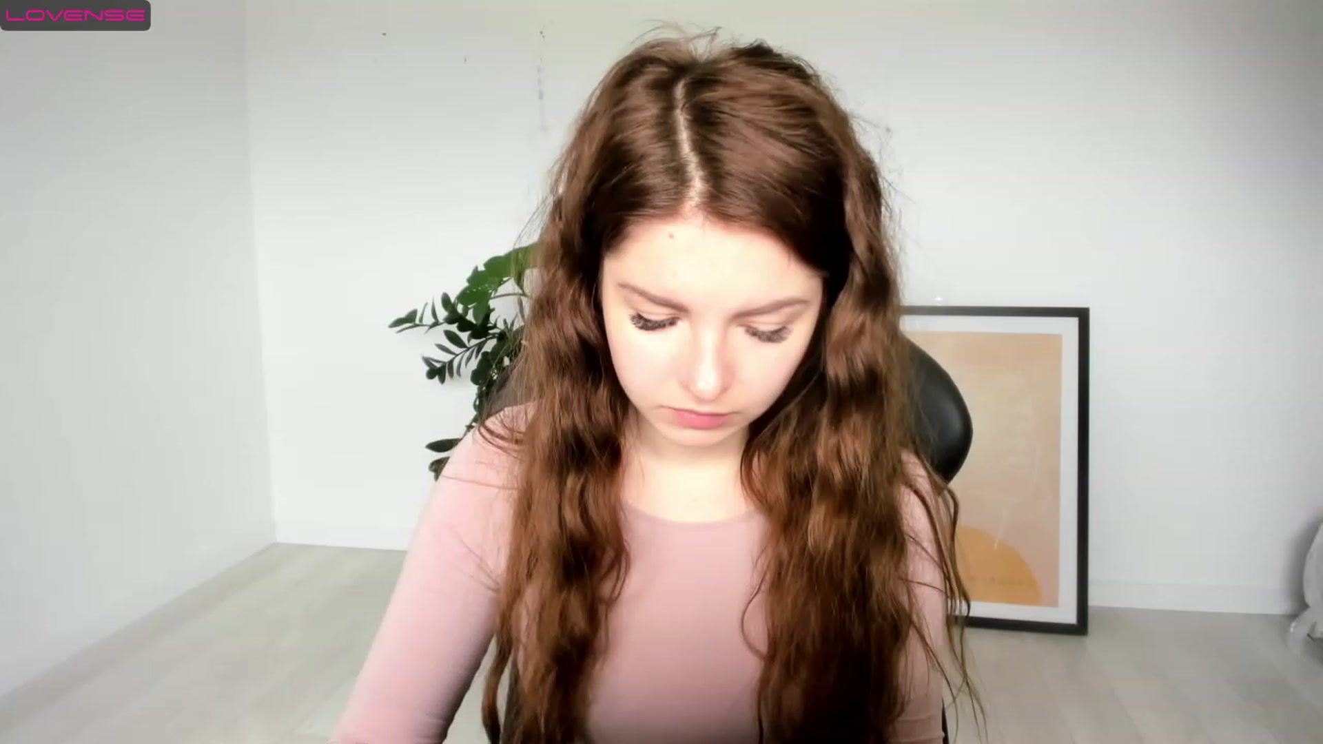 Gallery image thumbnail from Miriam_Mills's myfreecams stream on, 04/18/2023, 09:35 image 10 of 20