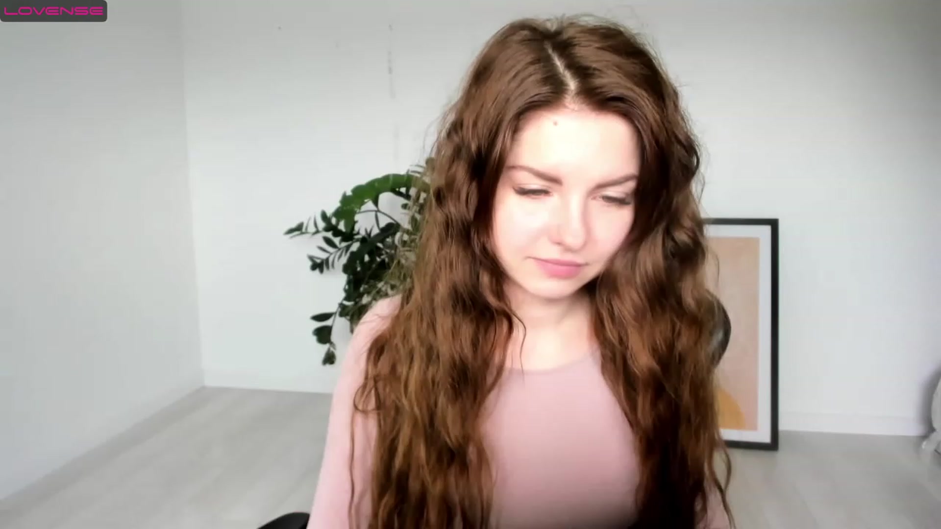 Gallery image thumbnail from Miriam_Mills's myfreecams stream on, 04/18/2023, 11:41 image 3 of 20
