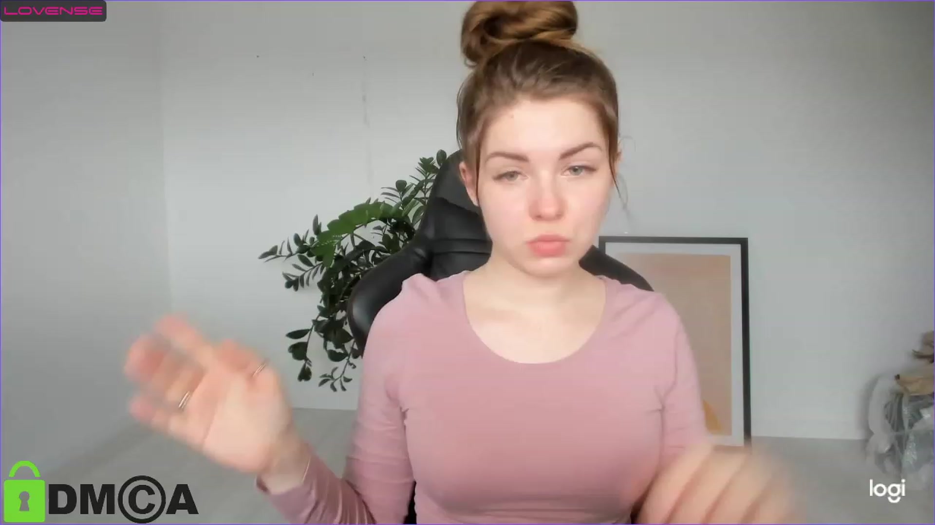 Gallery image thumbnail from Miriam_Mills's myfreecams stream on, 04/27/2023, 09:03 image 1 of 20