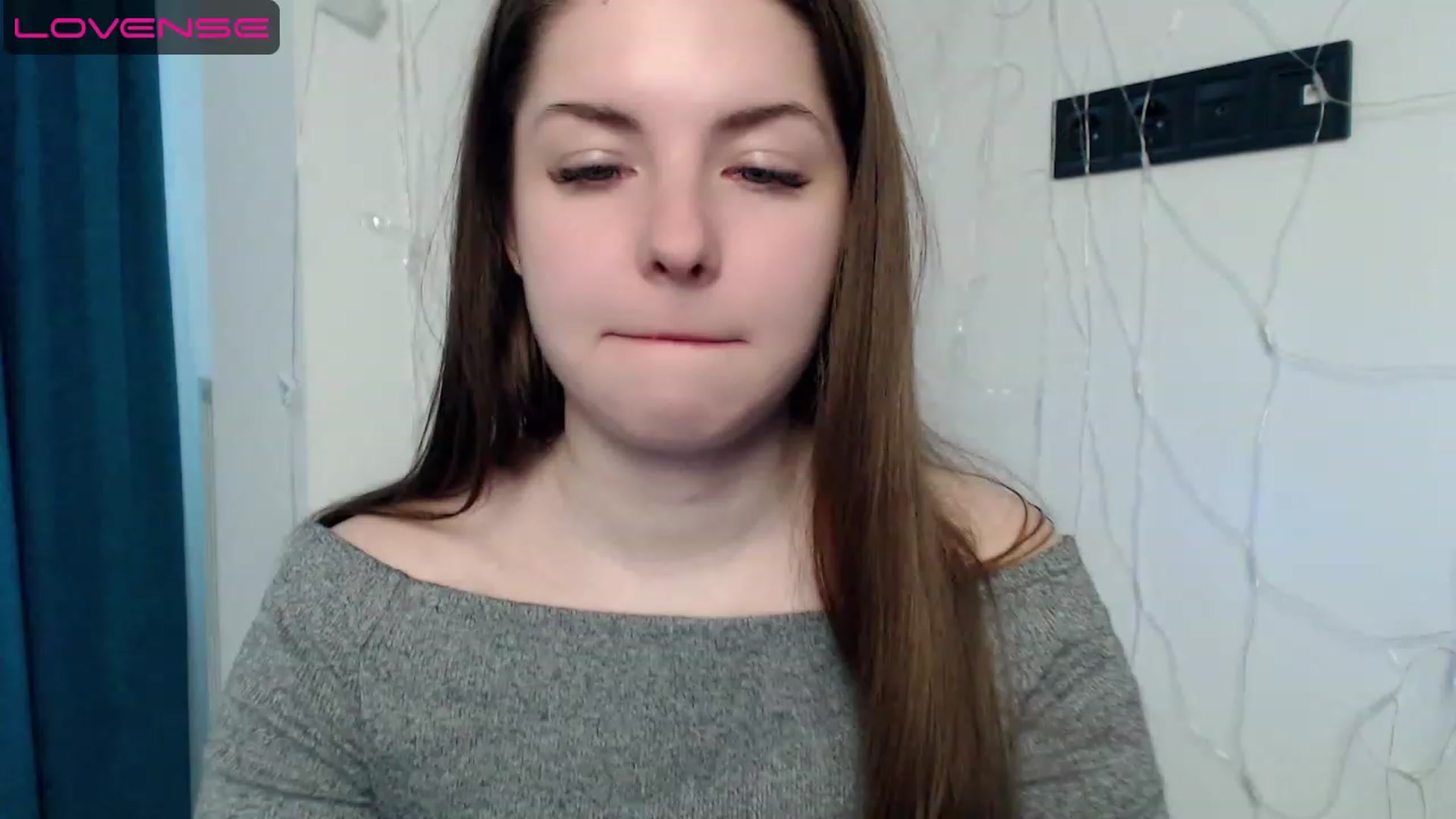 Gallery image thumbnail from Miriam_Mills's myfreecams stream on, 04/29/2023, 09:00 image 8 of 20