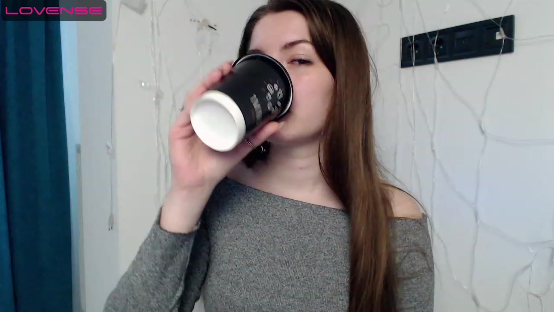 Gallery image thumbnail from Miriam_Mills's myfreecams stream on, 04/29/2023, 09:00 image 10 of 20