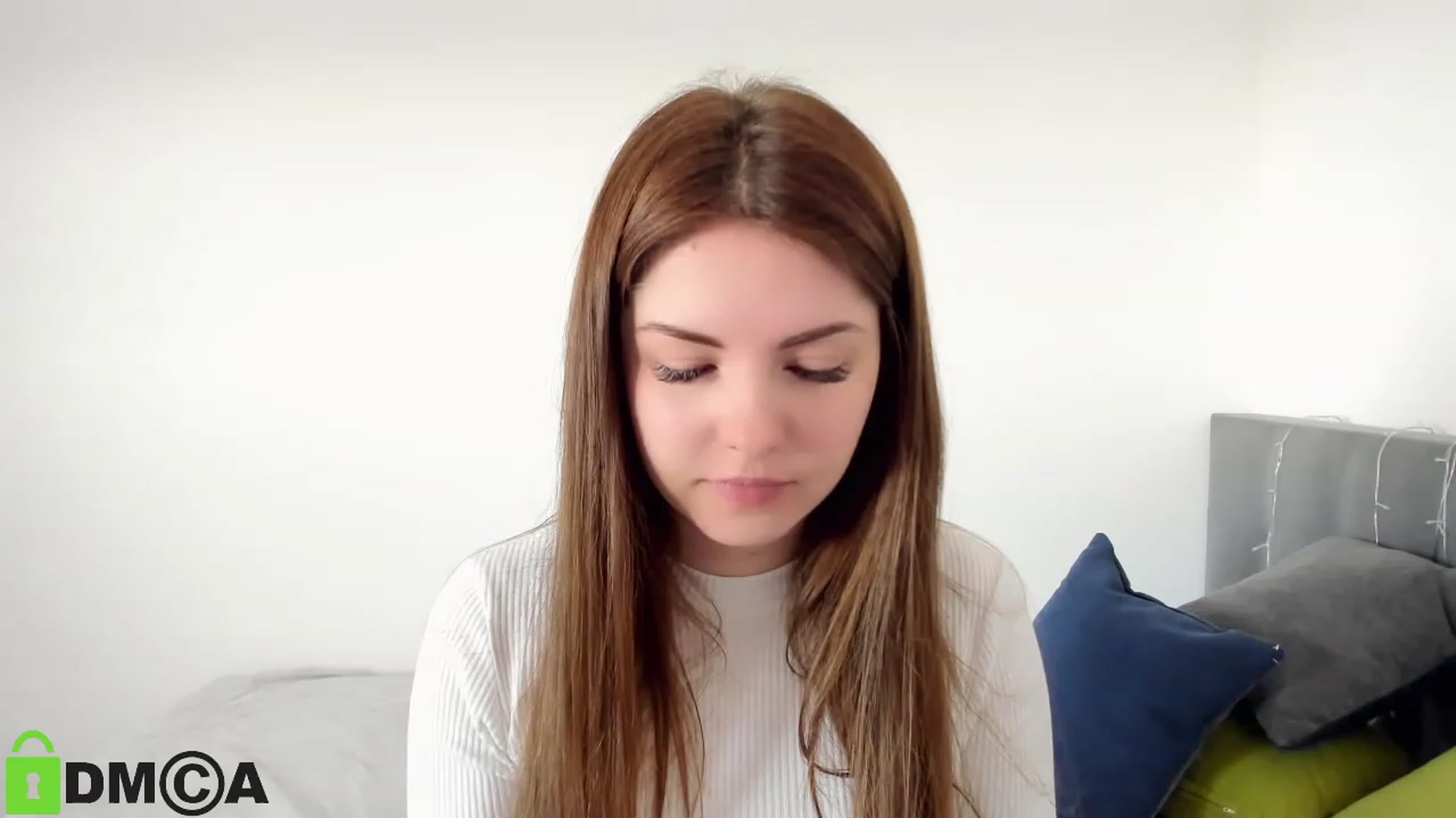 Gallery image thumbnail from Miriam_Mills's myfreecams stream on, 05/01/2023, 08:22 image 1 of 20