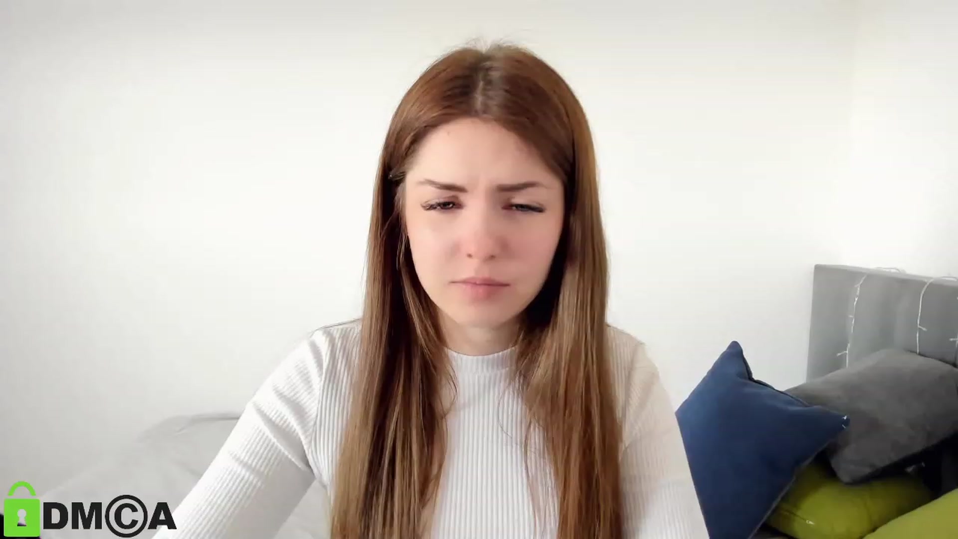 Gallery image thumbnail from Miriam_Mills's myfreecams stream on, 05/01/2023, 08:22 image 18 of 20