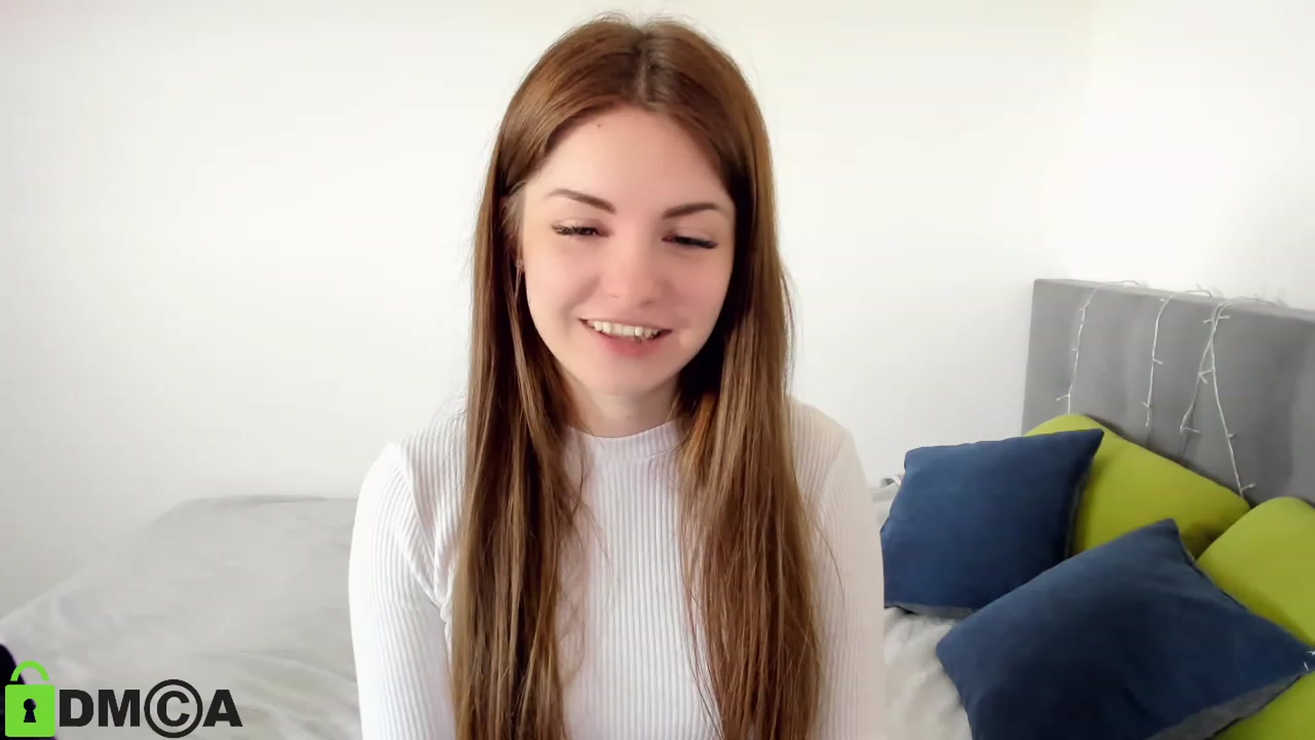 Gallery image thumbnail from Miriam_Mills's myfreecams stream on, 05/01/2023, 09:05 image 13 of 20