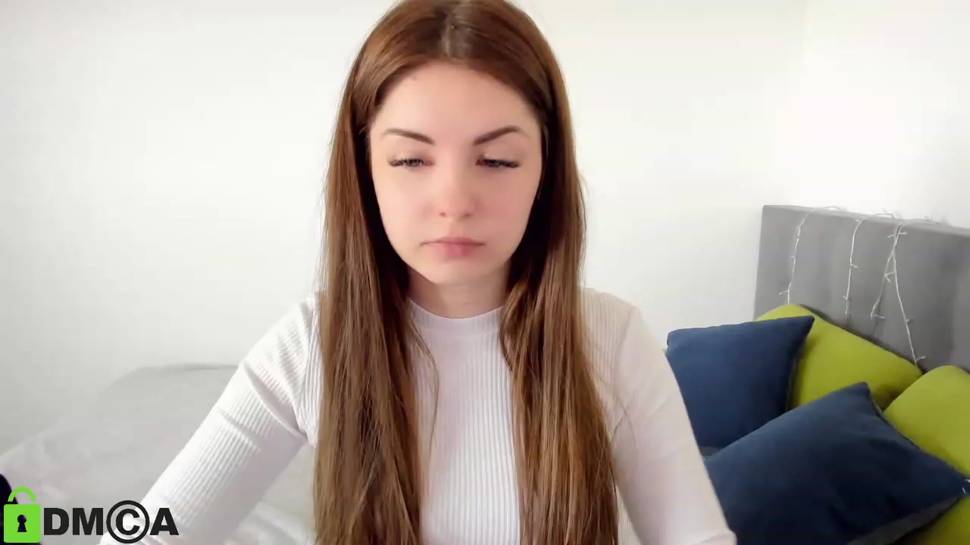 Gallery image thumbnail from Miriam_Mills's myfreecams stream on, 05/01/2023, 09:05 image 15 of 20