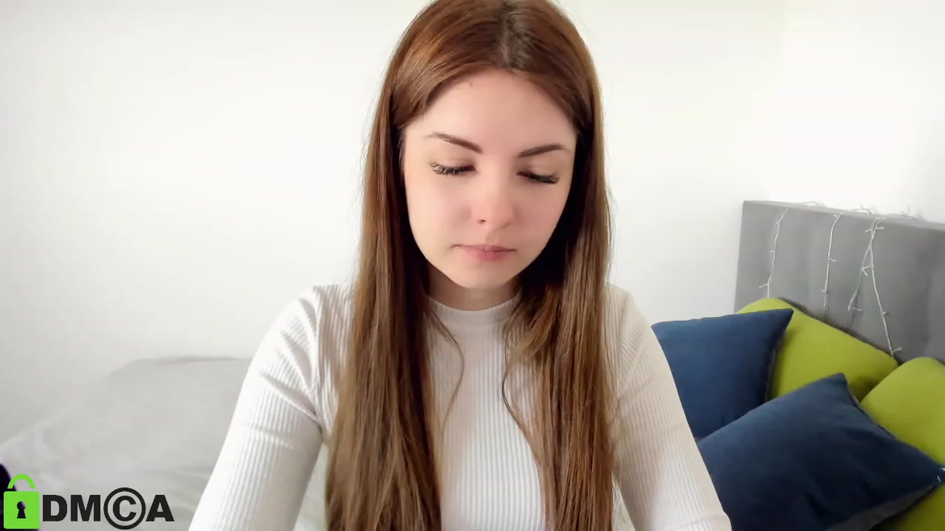 Gallery image thumbnail from Miriam_Mills's myfreecams stream on, 05/01/2023, 09:05 image 19 of 20