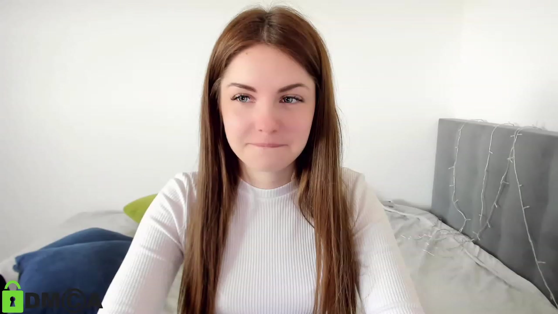 Gallery image thumbnail from Miriam_Mills's myfreecams stream on, 05/01/2023, 09:05 image 5 of 20