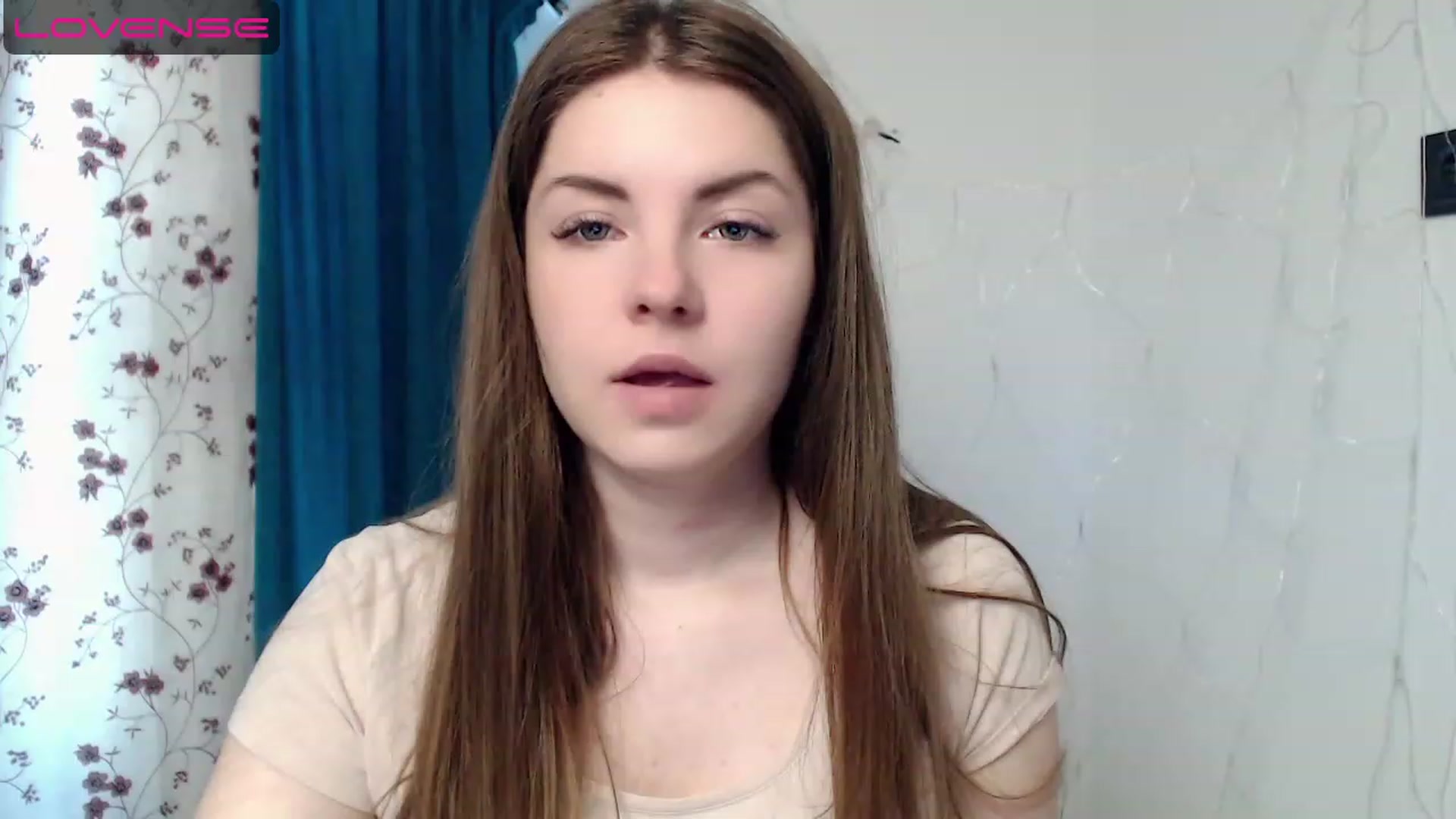 Gallery image thumbnail from Miriam_Mills's myfreecams stream on, 05/03/2023, 07:47 image 7 of 20