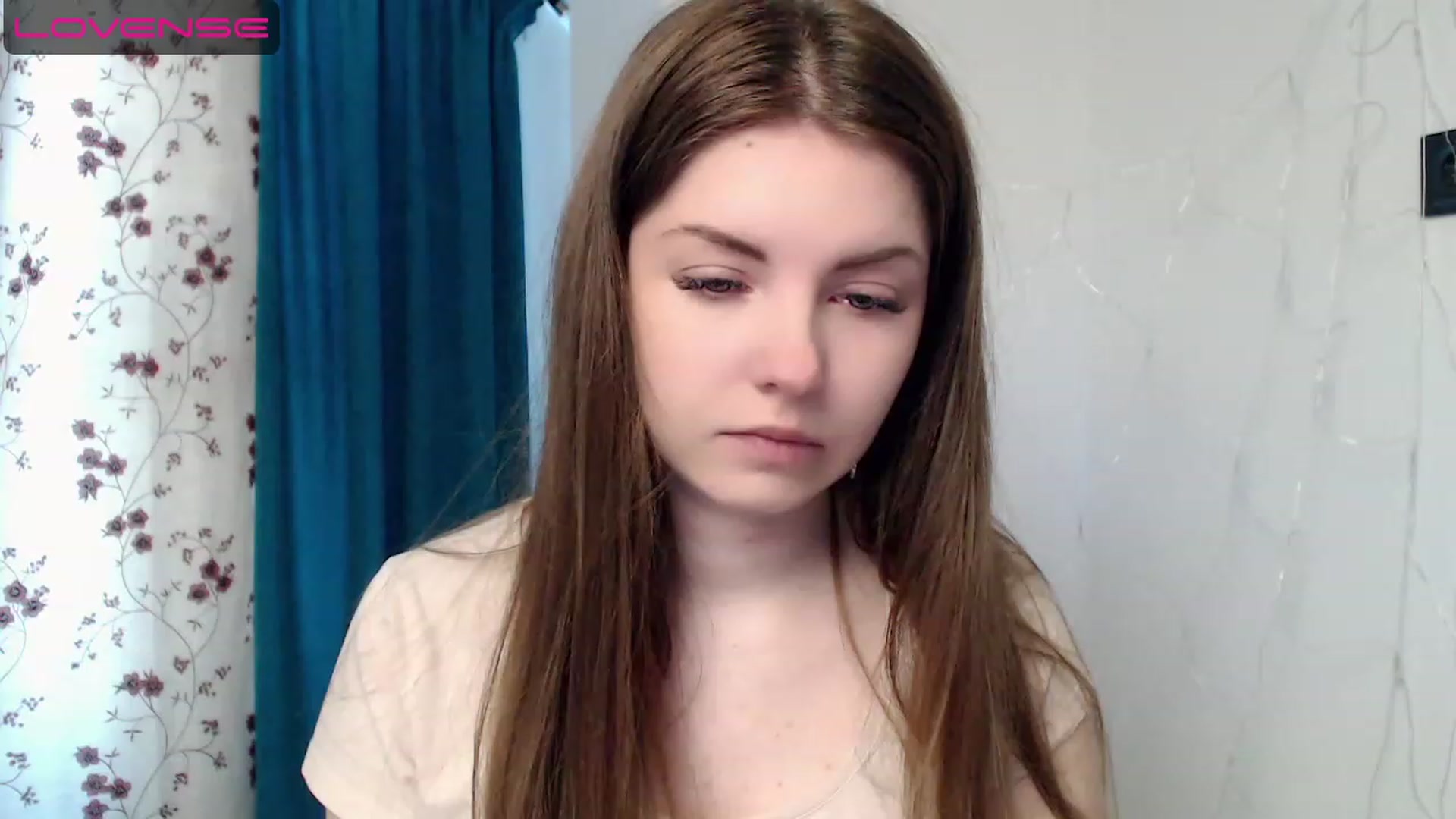 Gallery image thumbnail from Miriam_Mills's myfreecams stream on, 05/03/2023, 07:47 image 8 of 20