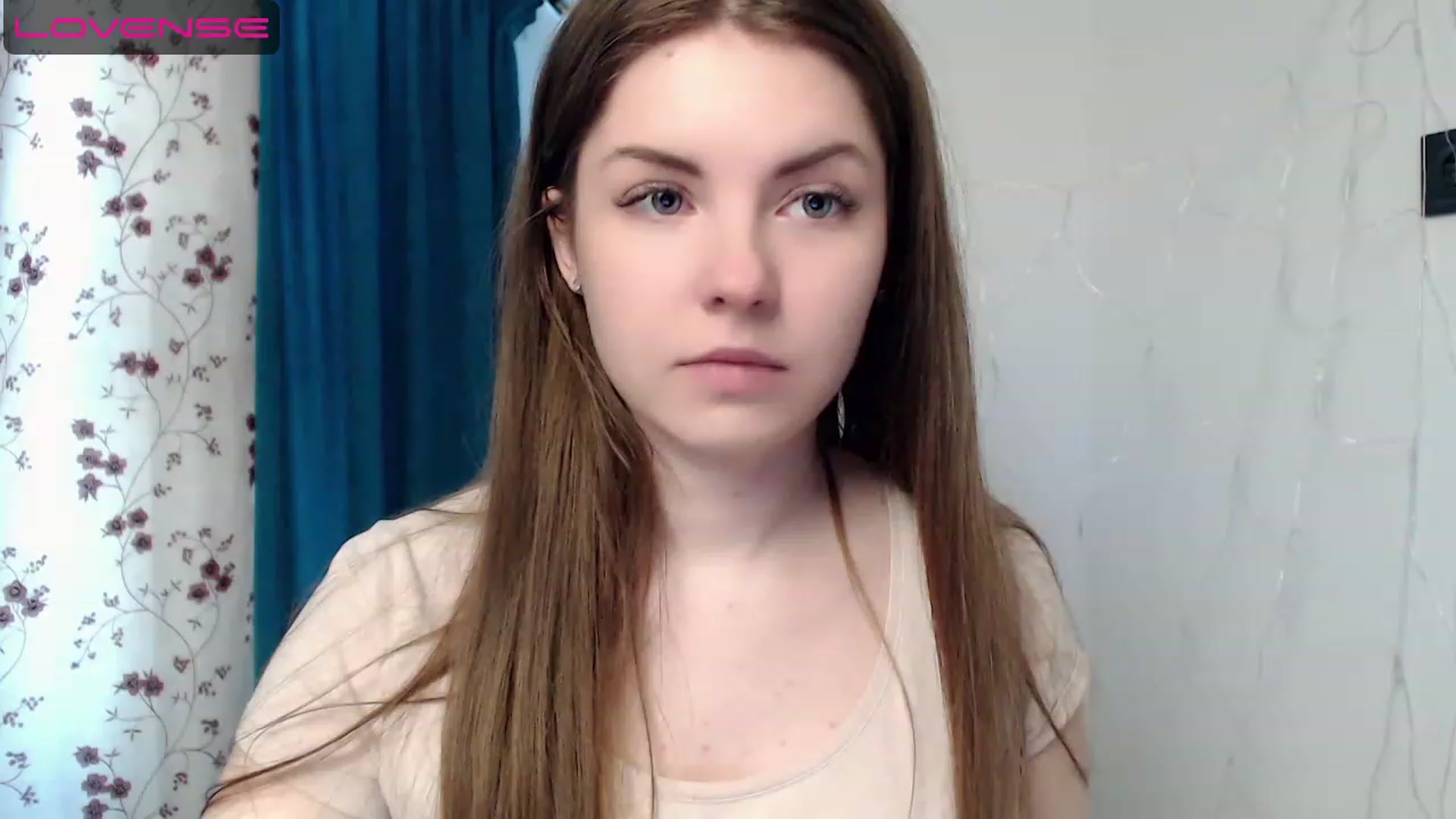 Gallery image thumbnail from Miriam_Mills's myfreecams stream on, 05/03/2023, 07:47 image 3 of 20