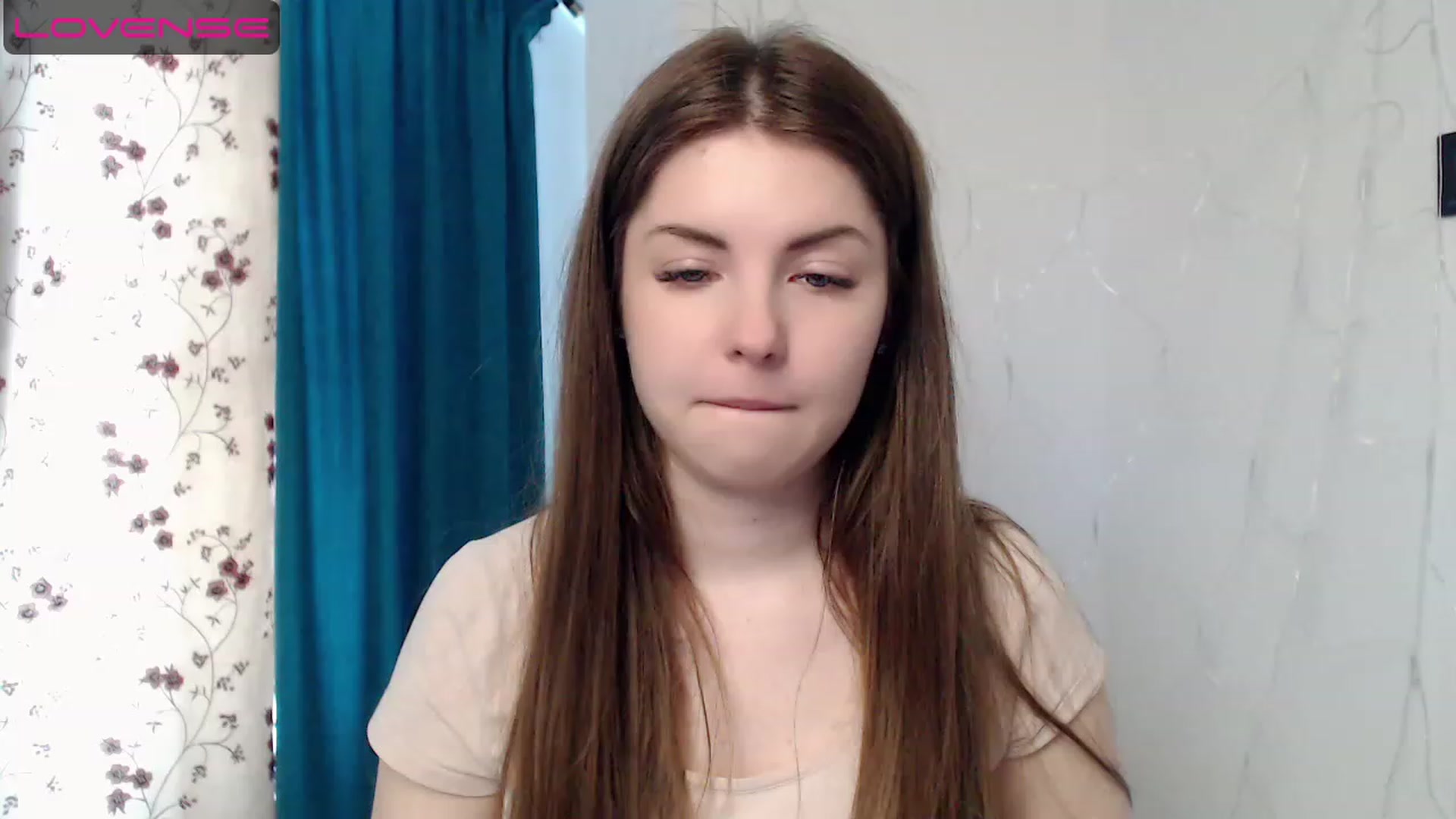 Gallery image thumbnail from Miriam_Mills's myfreecams stream on, 05/03/2023, 09:21 image 9 of 20