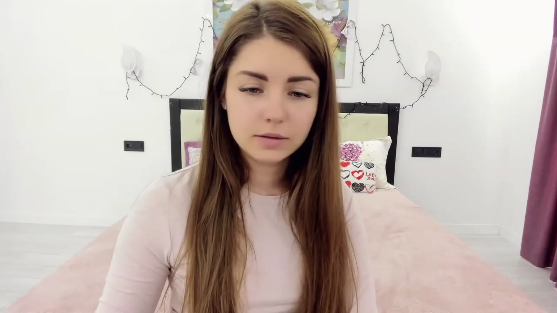 Gallery image thumbnail from Miriam_Mills's myfreecams stream on, 05/05/2023, 08:38 image 17 of 20