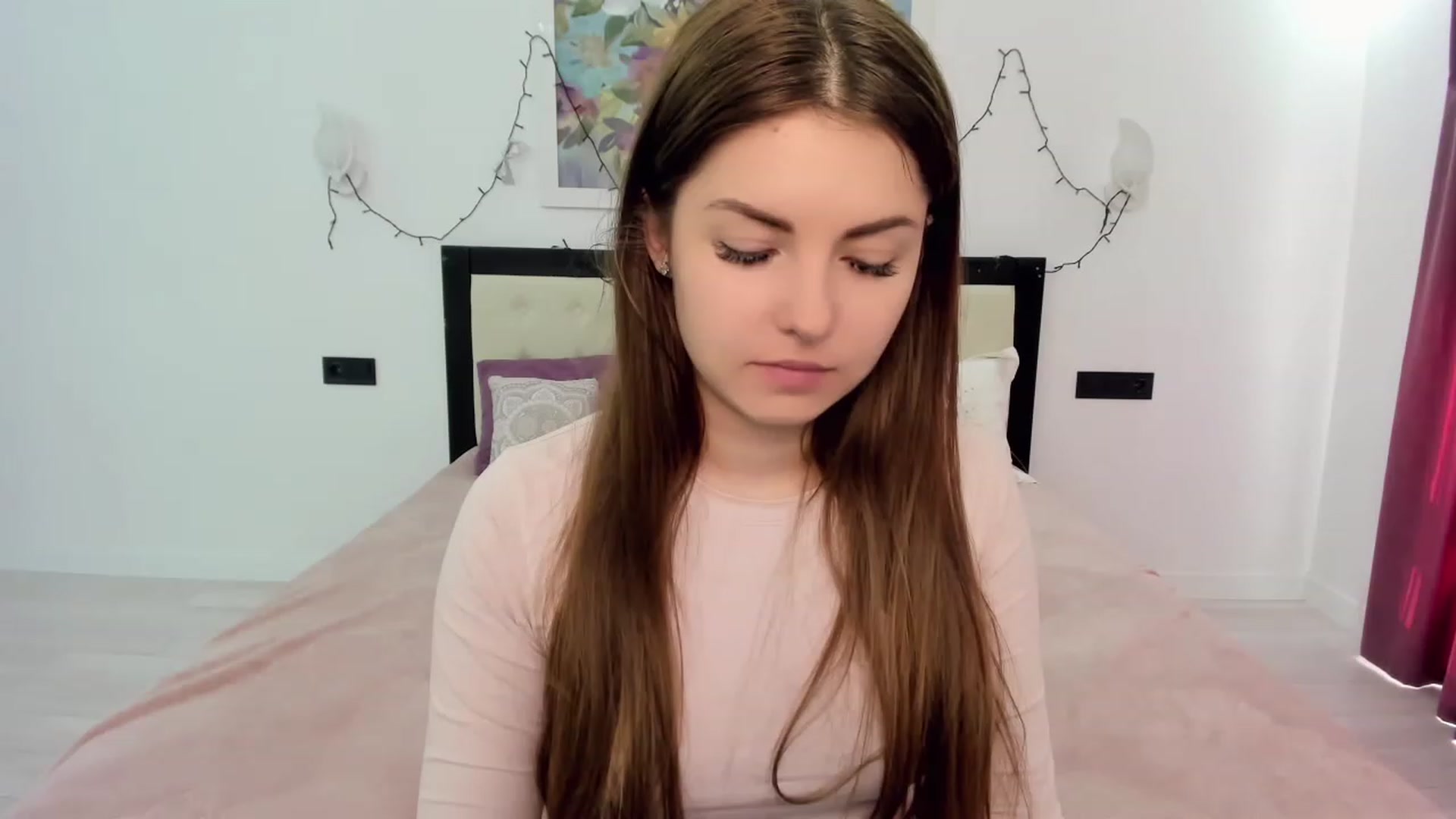 Gallery image thumbnail from Miriam_Mills's myfreecams stream on, 05/05/2023, 12:06 image 18 of 20