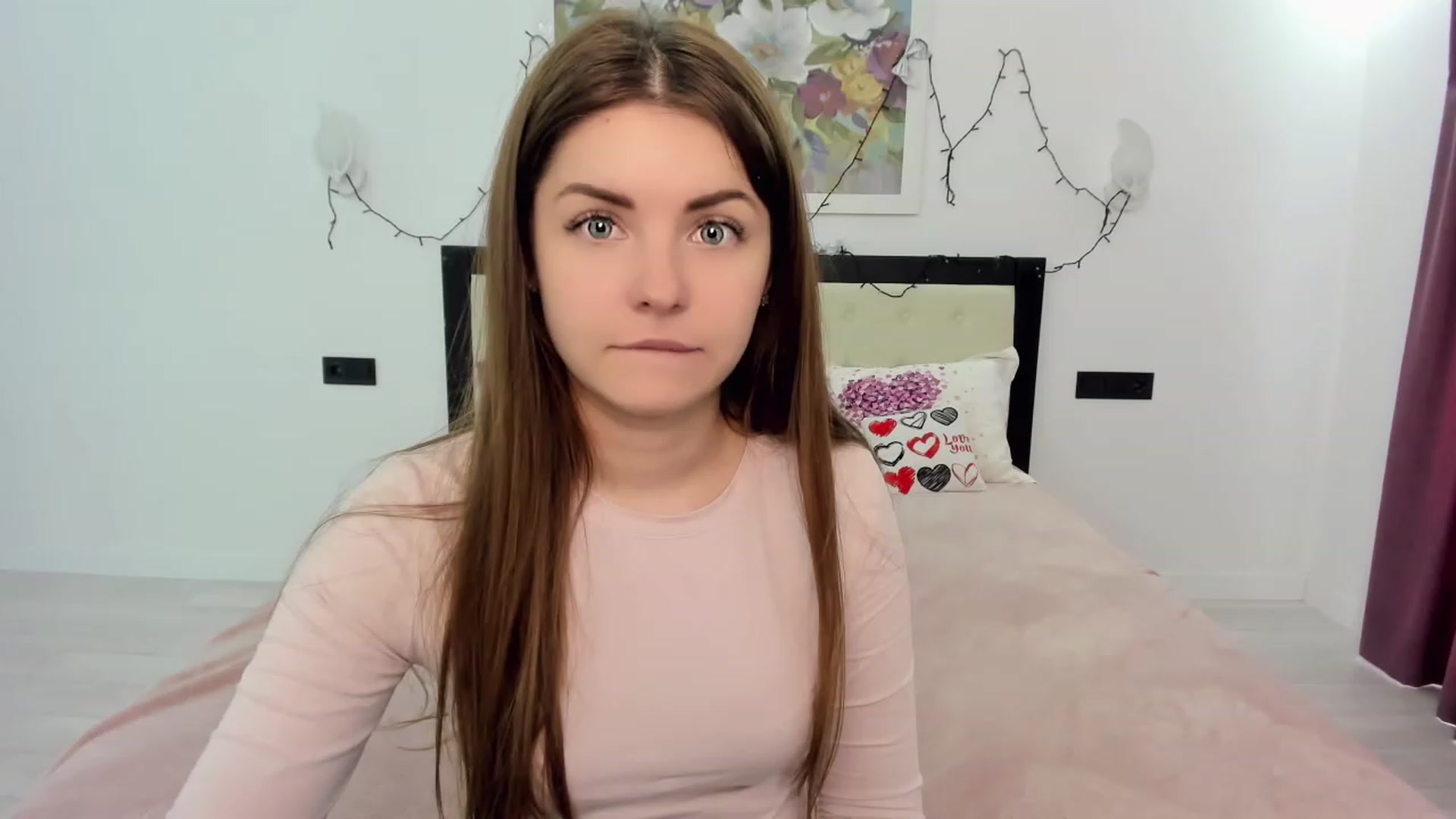 Gallery image thumbnail from Miriam_Mills's myfreecams stream on, 05/05/2023, 12:06 image 14 of 20