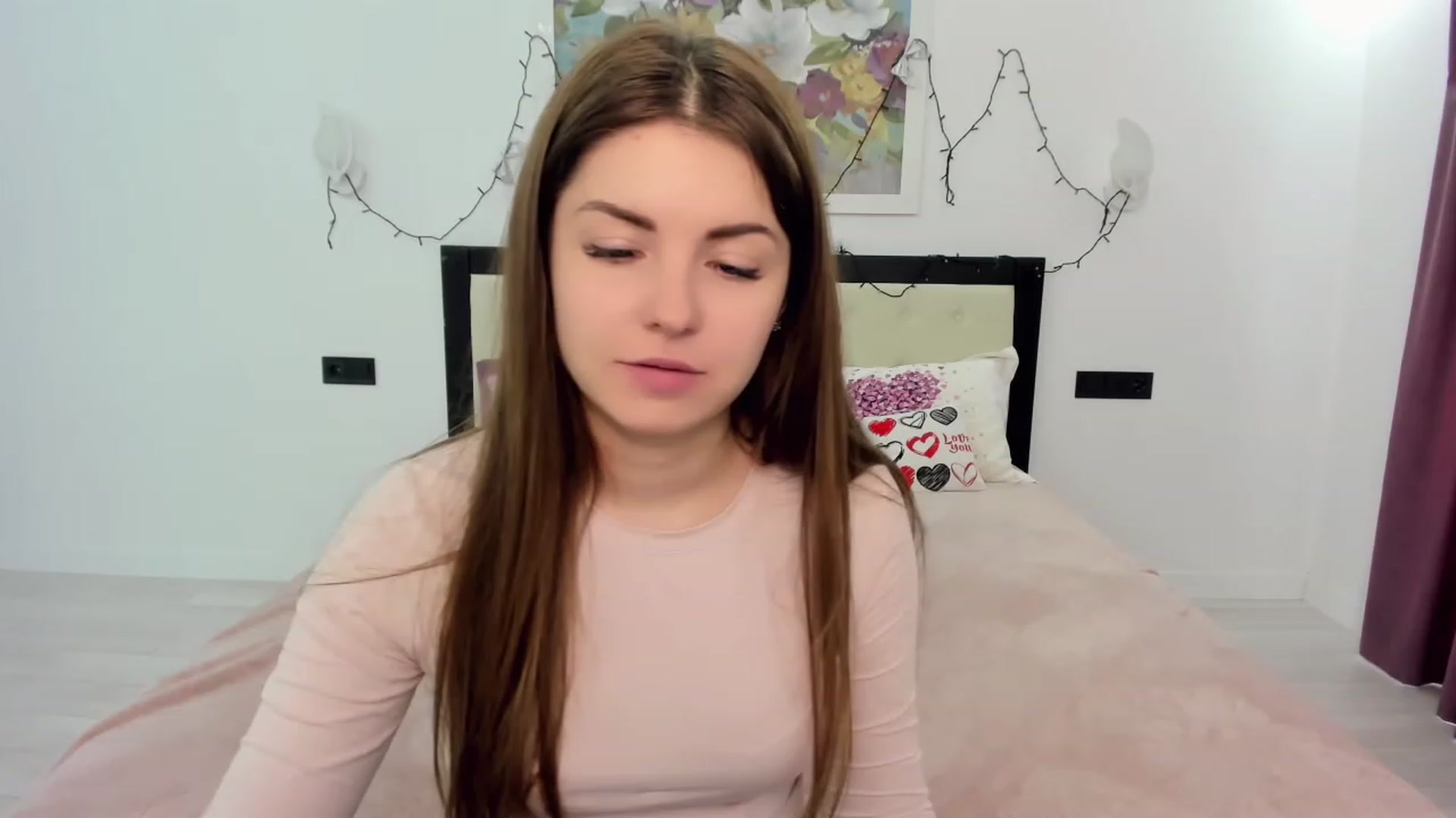 Gallery image thumbnail from Miriam_Mills's myfreecams stream on, 05/05/2023, 12:06 image 15 of 20