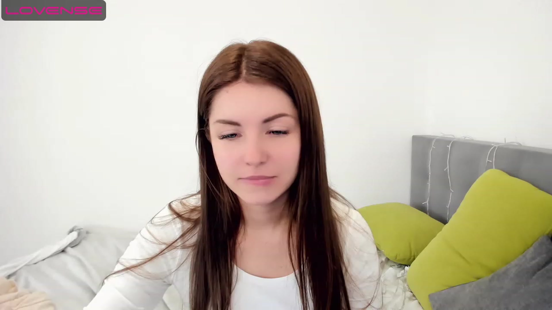 Gallery image thumbnail from Miriam_Mills's myfreecams stream on, 05/08/2023, 12:01 image 20 of 20