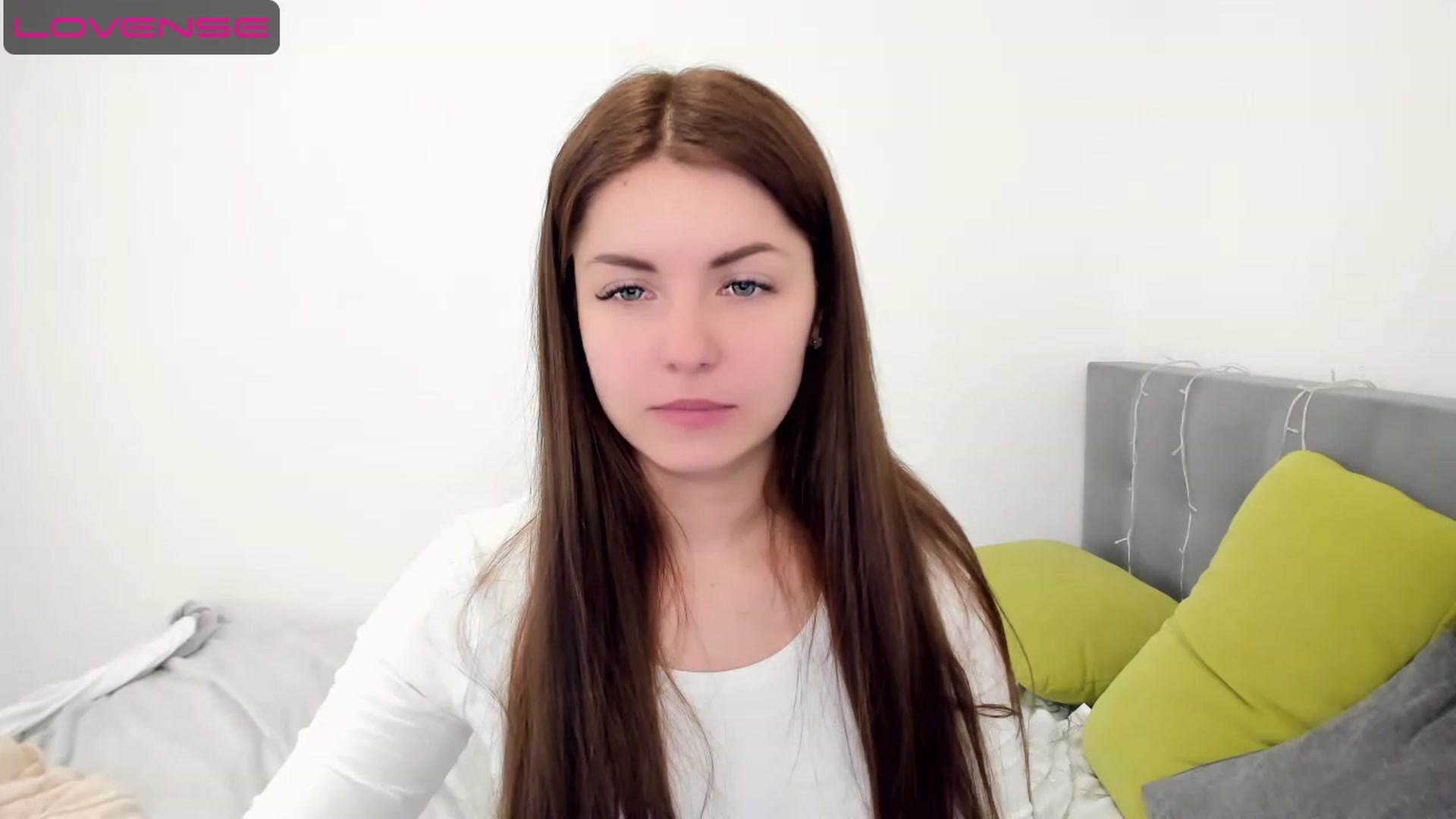 Gallery image thumbnail from Miriam_Mills's myfreecams stream on, 05/08/2023, 12:01 image 8 of 20