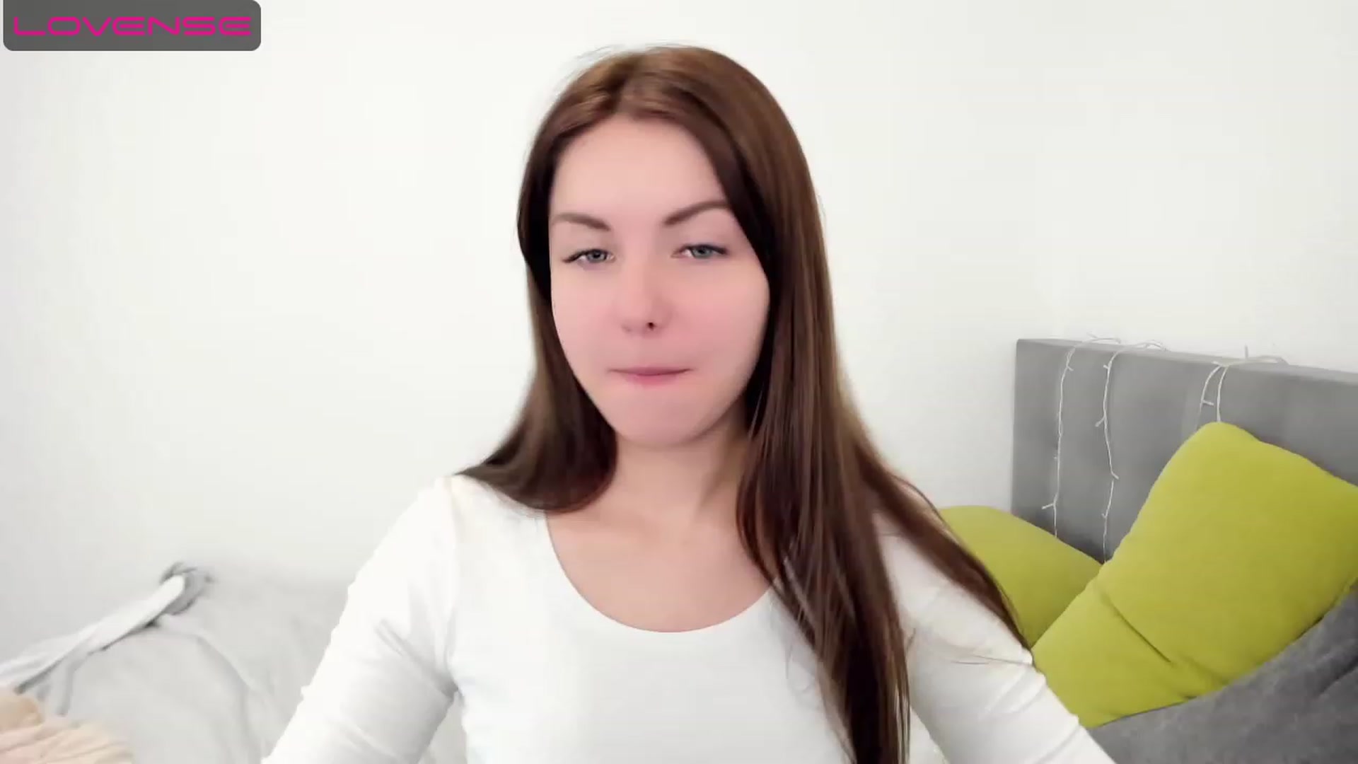 Gallery image thumbnail from Miriam_Mills's myfreecams stream on, 05/08/2023, 12:01 image 1 of 20
