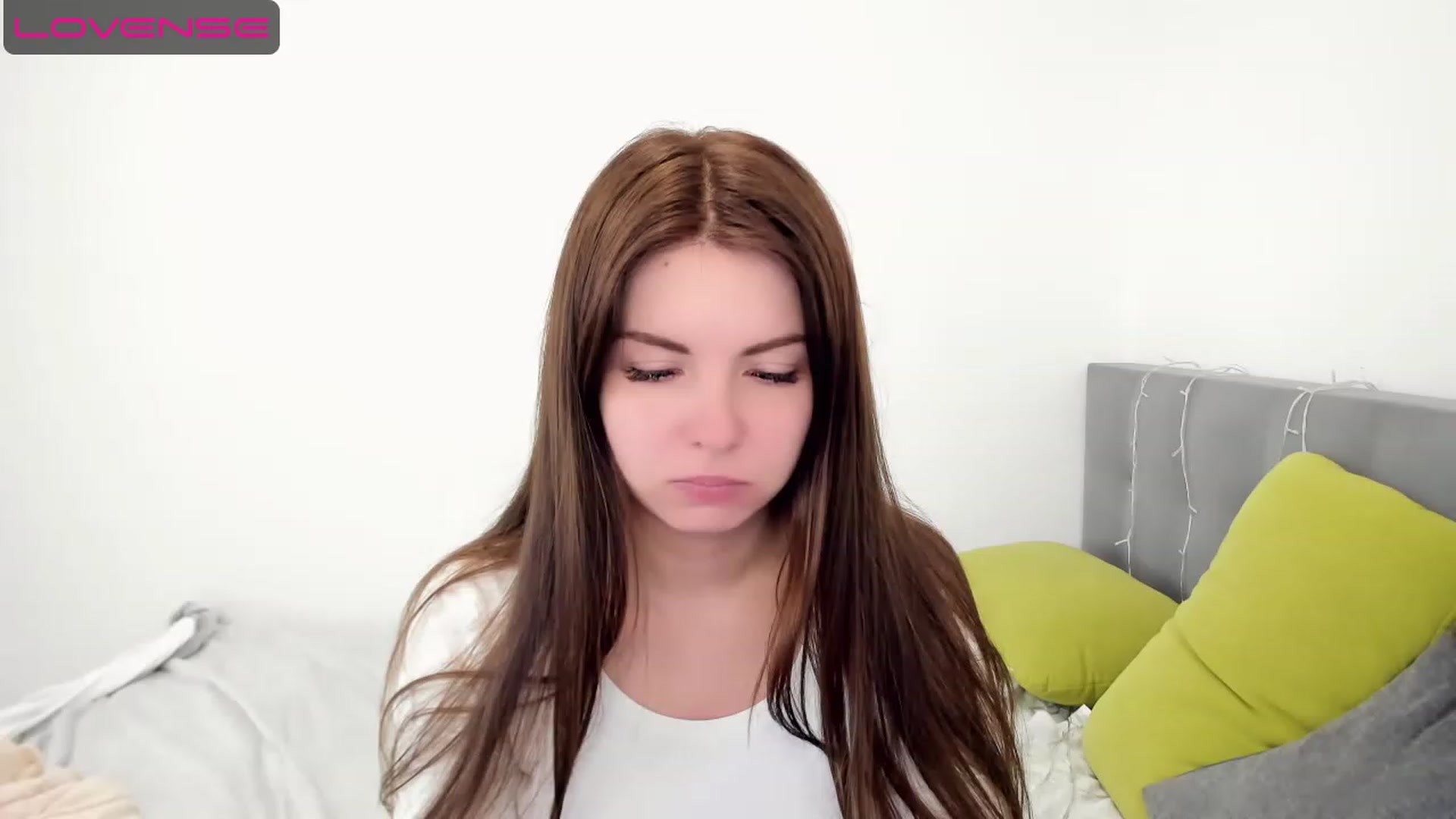 Gallery image thumbnail from Miriam_Mills's myfreecams stream on, 05/08/2023, 12:01 image 5 of 20