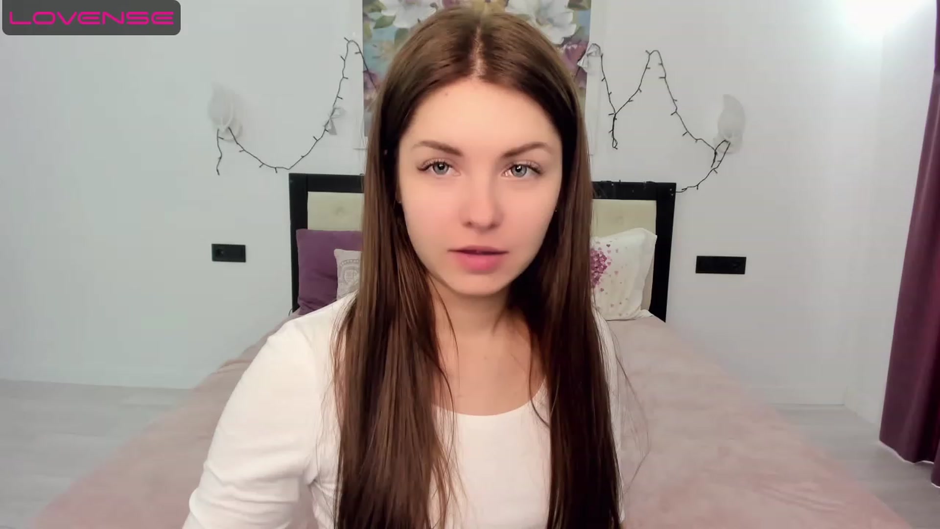 Gallery image thumbnail from Miriam_Mills's myfreecams stream on, 05/09/2023, 11:24 image 18 of 20