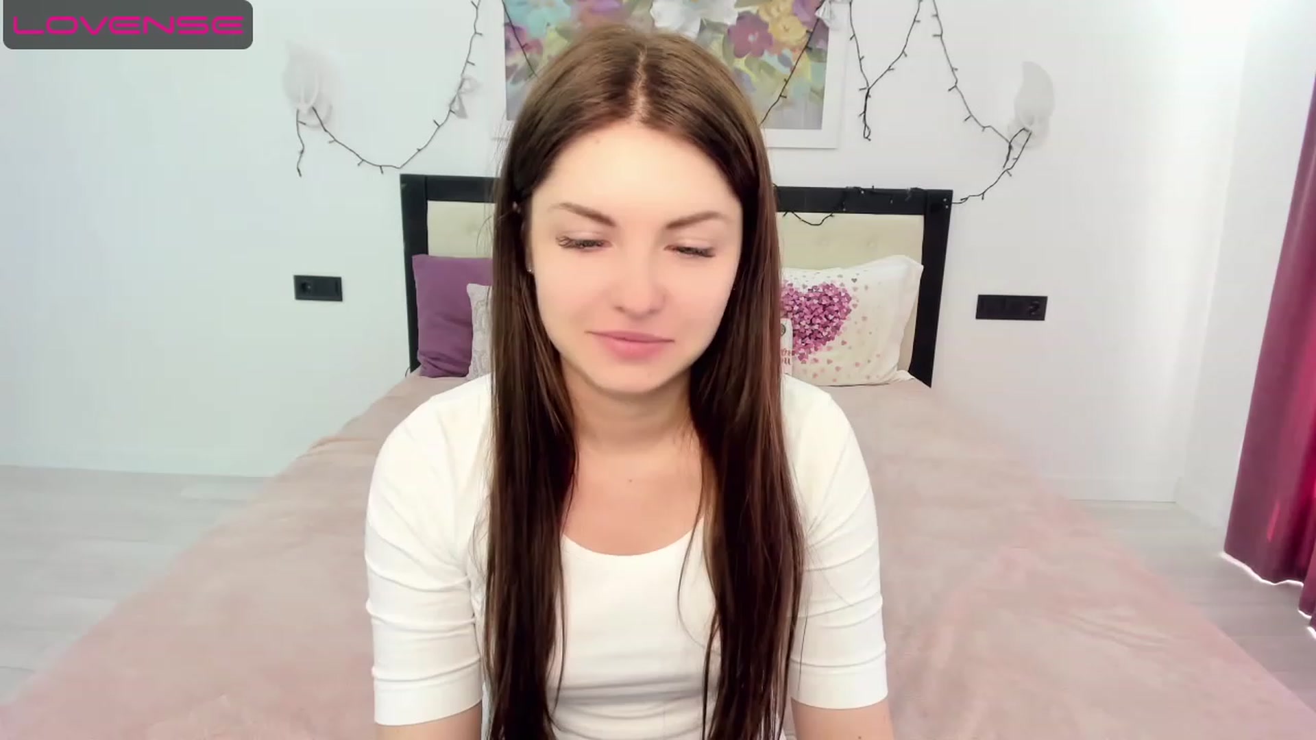 Gallery image thumbnail from Miriam_Mills's myfreecams stream on, 05/09/2023, 12:04 image 7 of 20