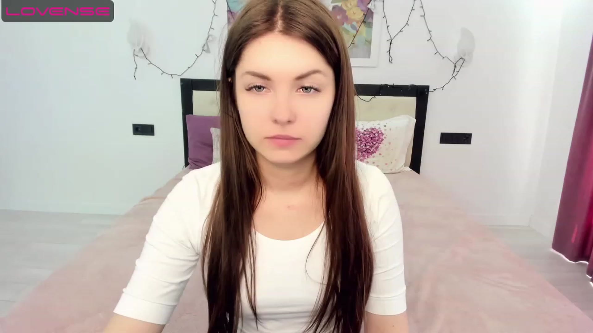 Gallery image thumbnail from Miriam_Mills's myfreecams stream on, 05/09/2023, 12:04 image 5 of 20