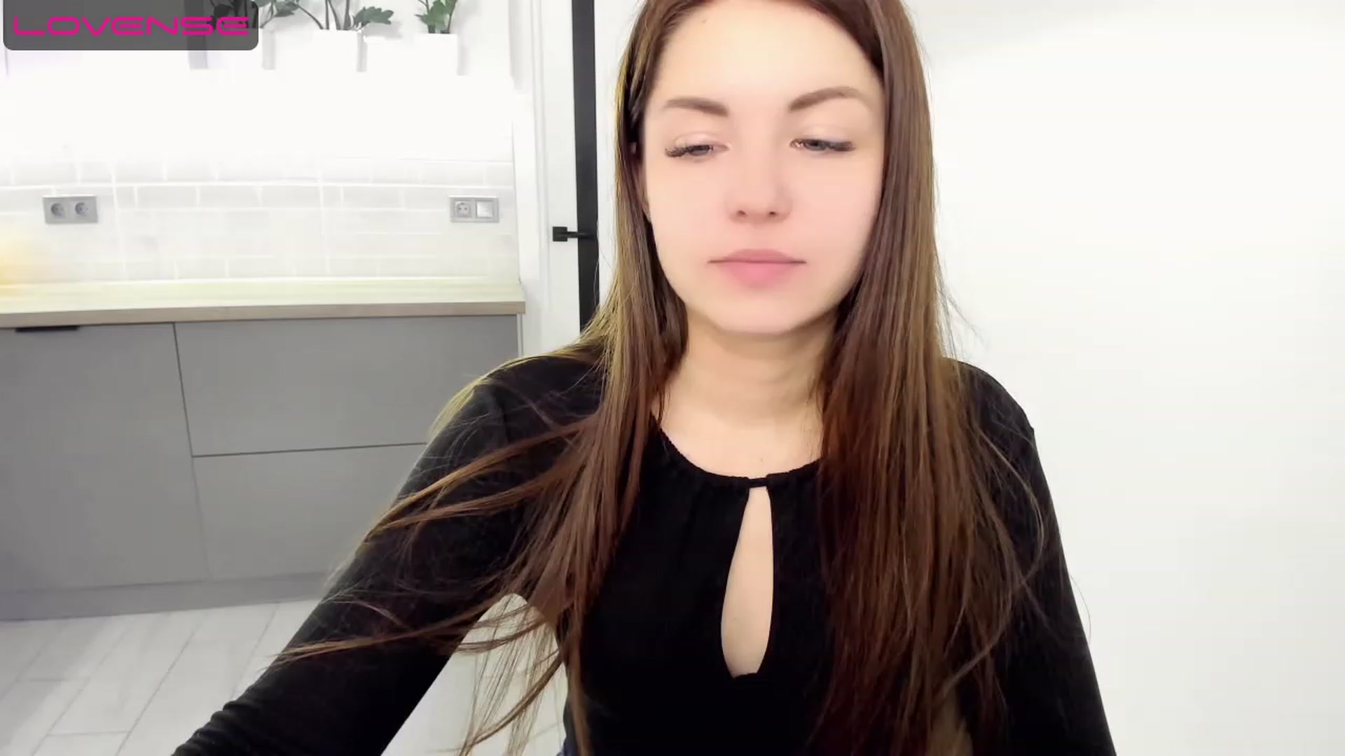 Gallery image thumbnail from Miriam_Mills's myfreecams stream on, 05/10/2023, 09:11 image 10 of 20